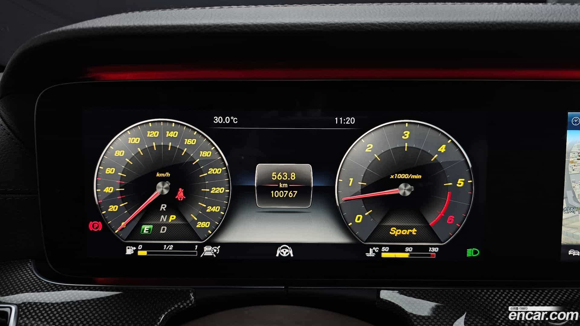 CLS-Class Mercedes-Benz 2018.11-INNER-008