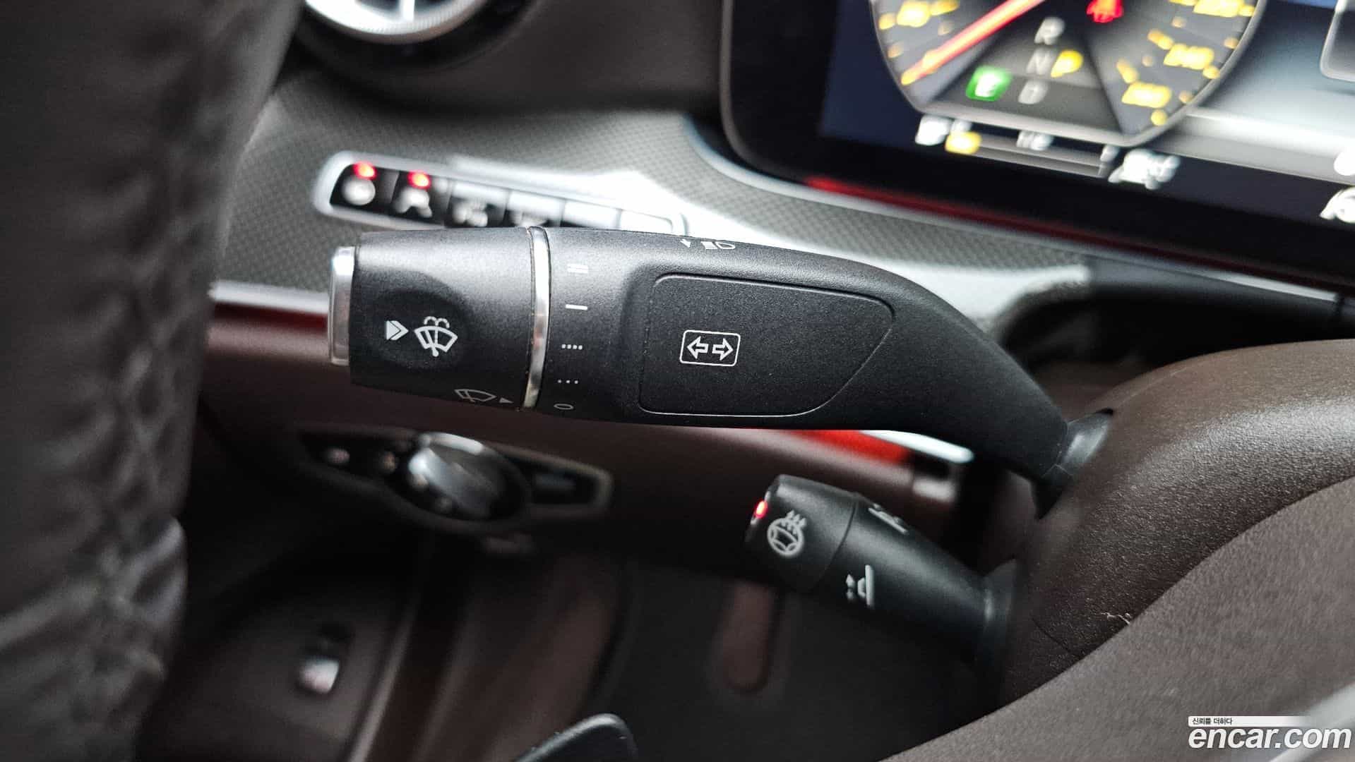 CLS-Class Mercedes-Benz 2018.11-OPTION-021