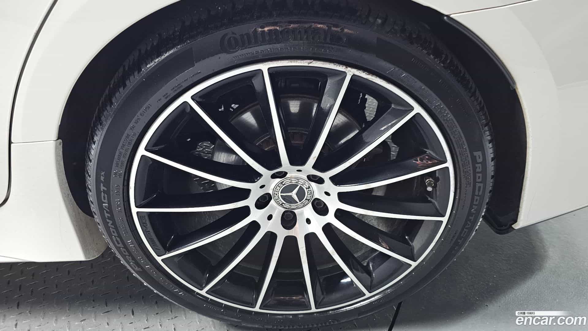 CLS-Class Mercedes-Benz 2018.11-OUTER-031