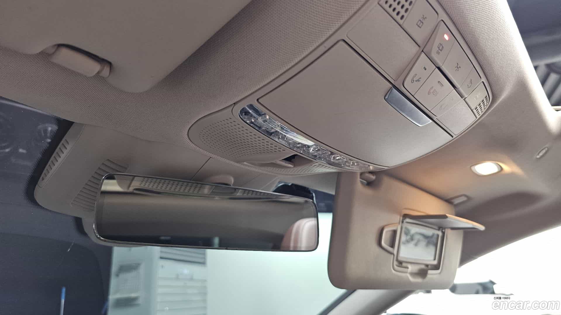 CLS-Class Mercedes-Benz 2018.11-OPTION-043