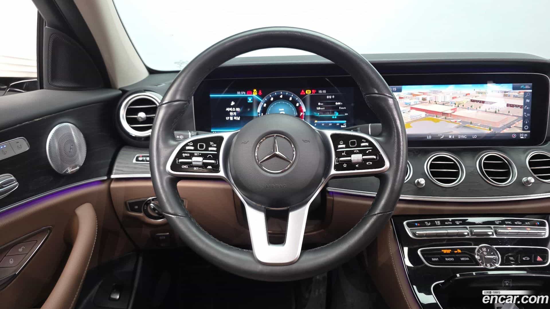 E-Class Mercedes-Benz 2020.6-OPTION-017
