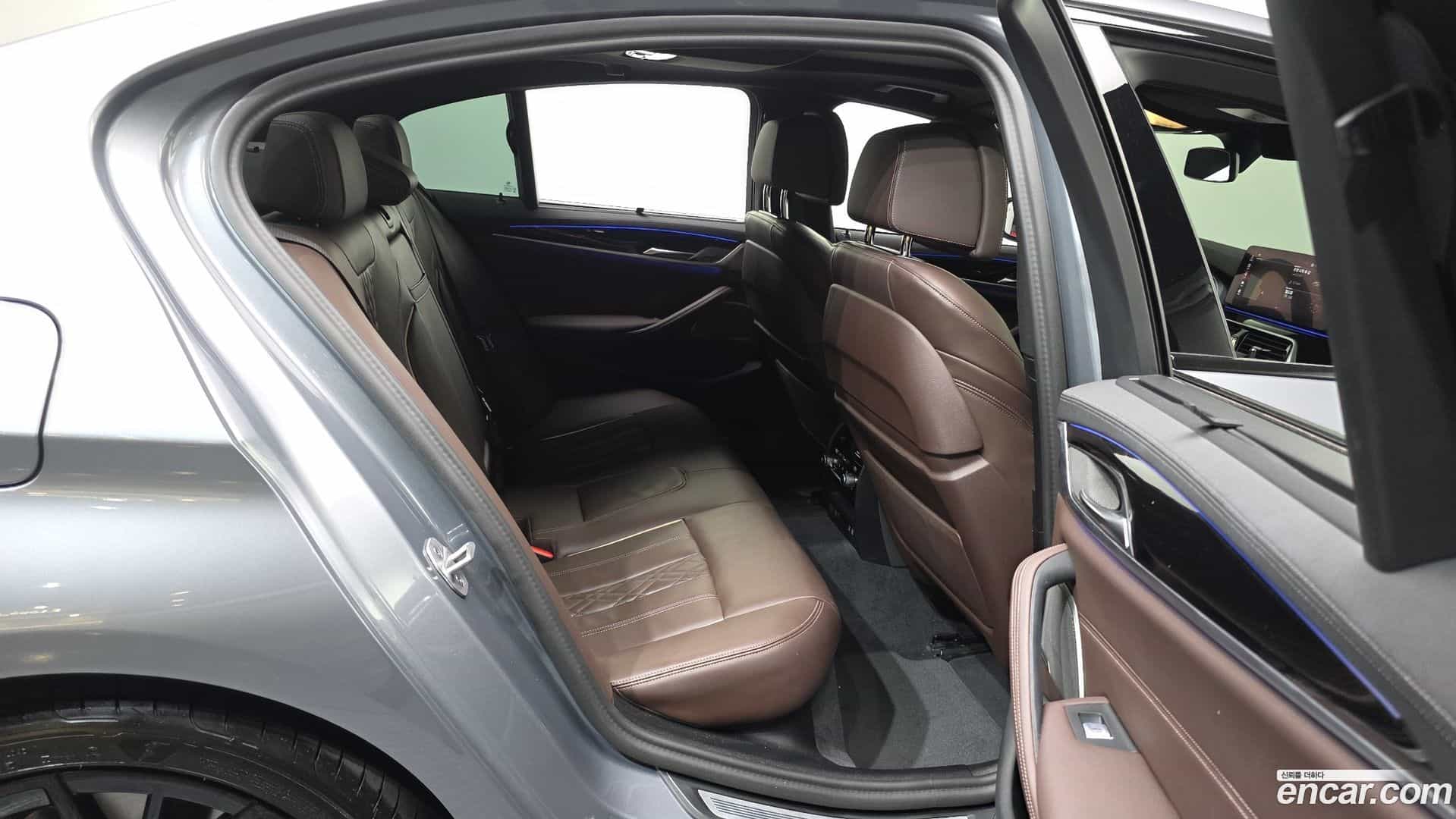 5-Series BMW 2023.5-OPTION-016