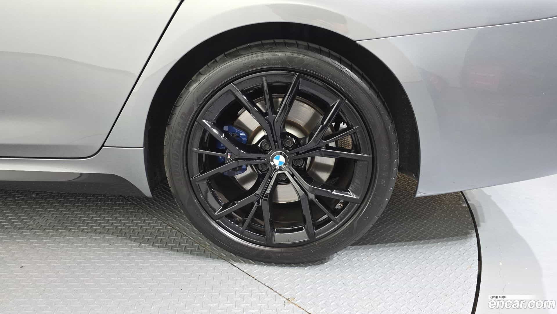 5-Series BMW 2023.5-OUTER-031