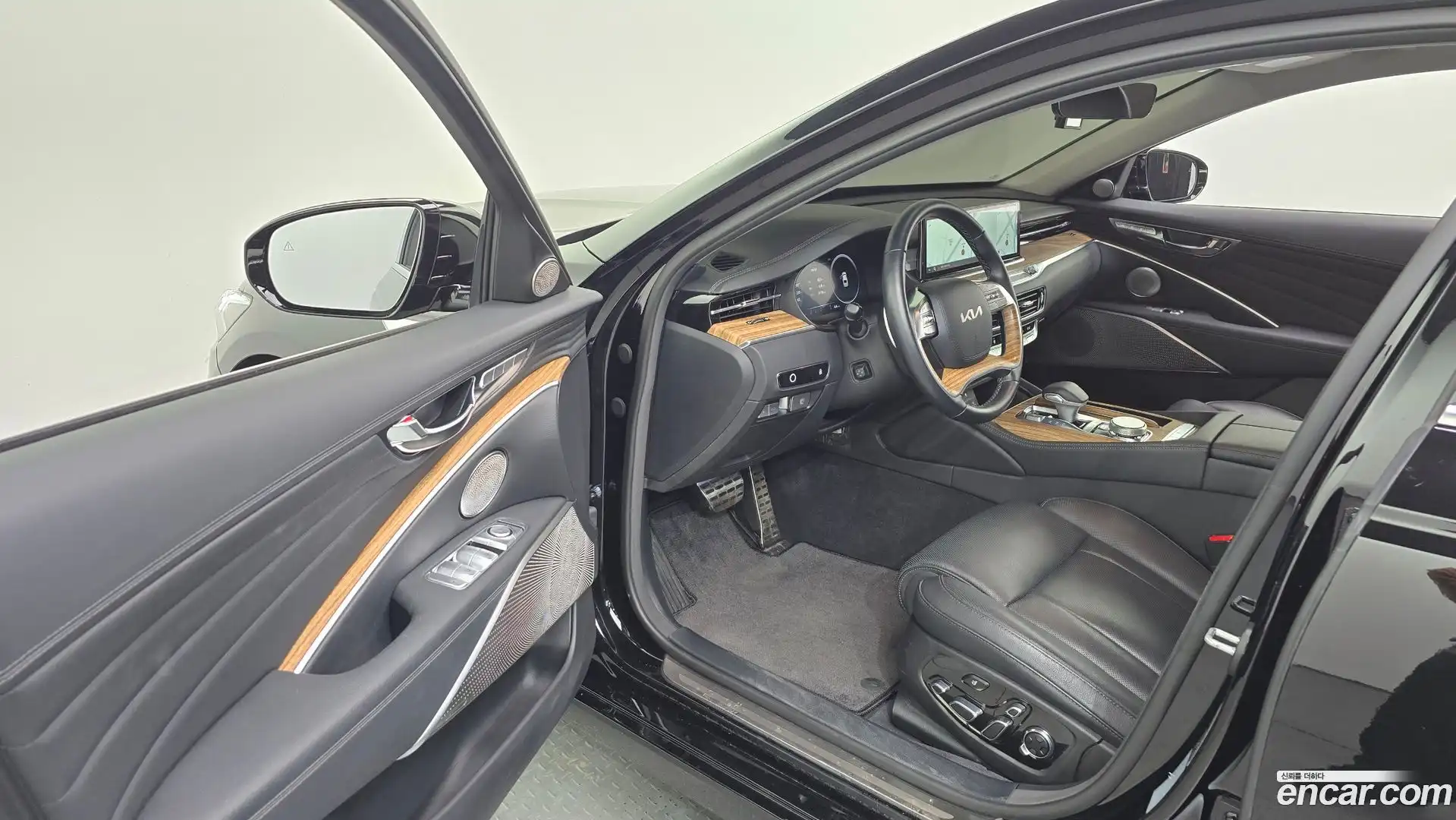 K9 Kia 2023.7-INNER-010