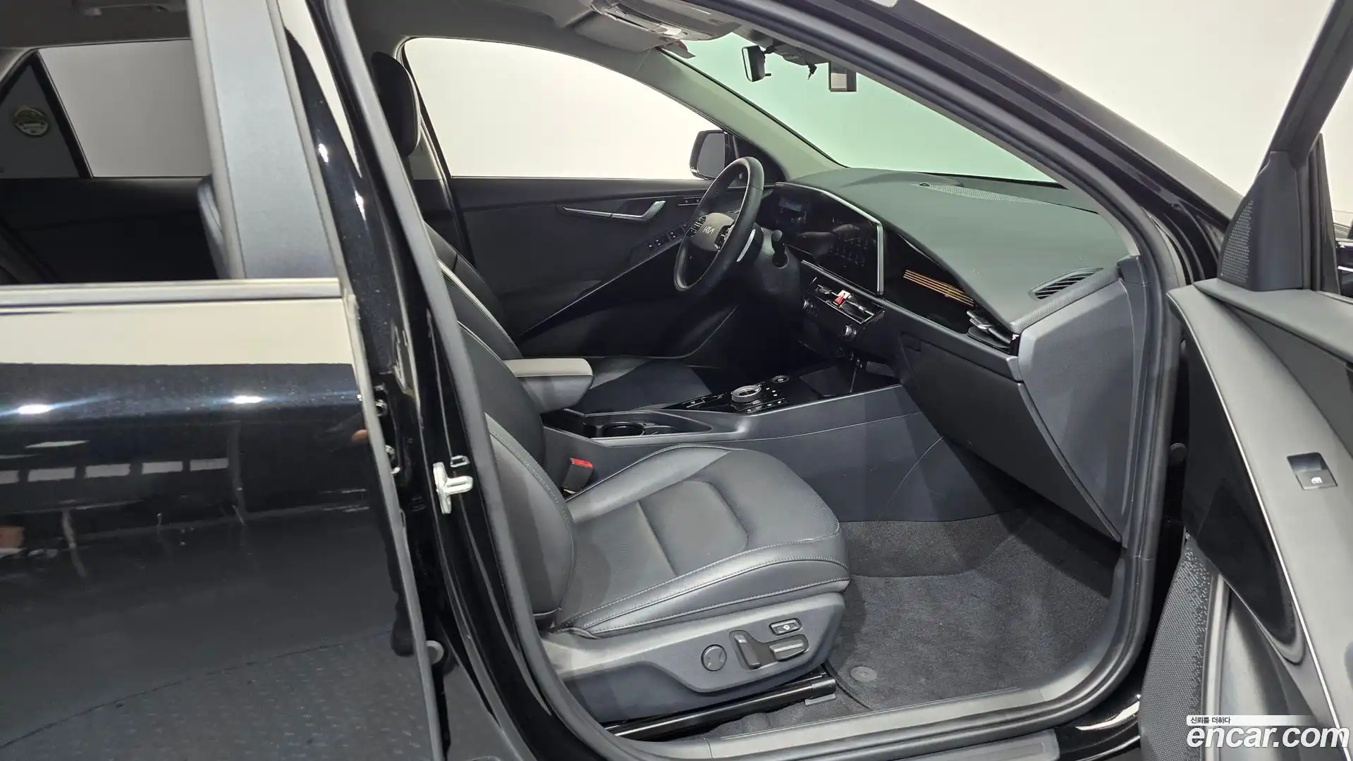 Niro Kia 2022.5-INNER-036