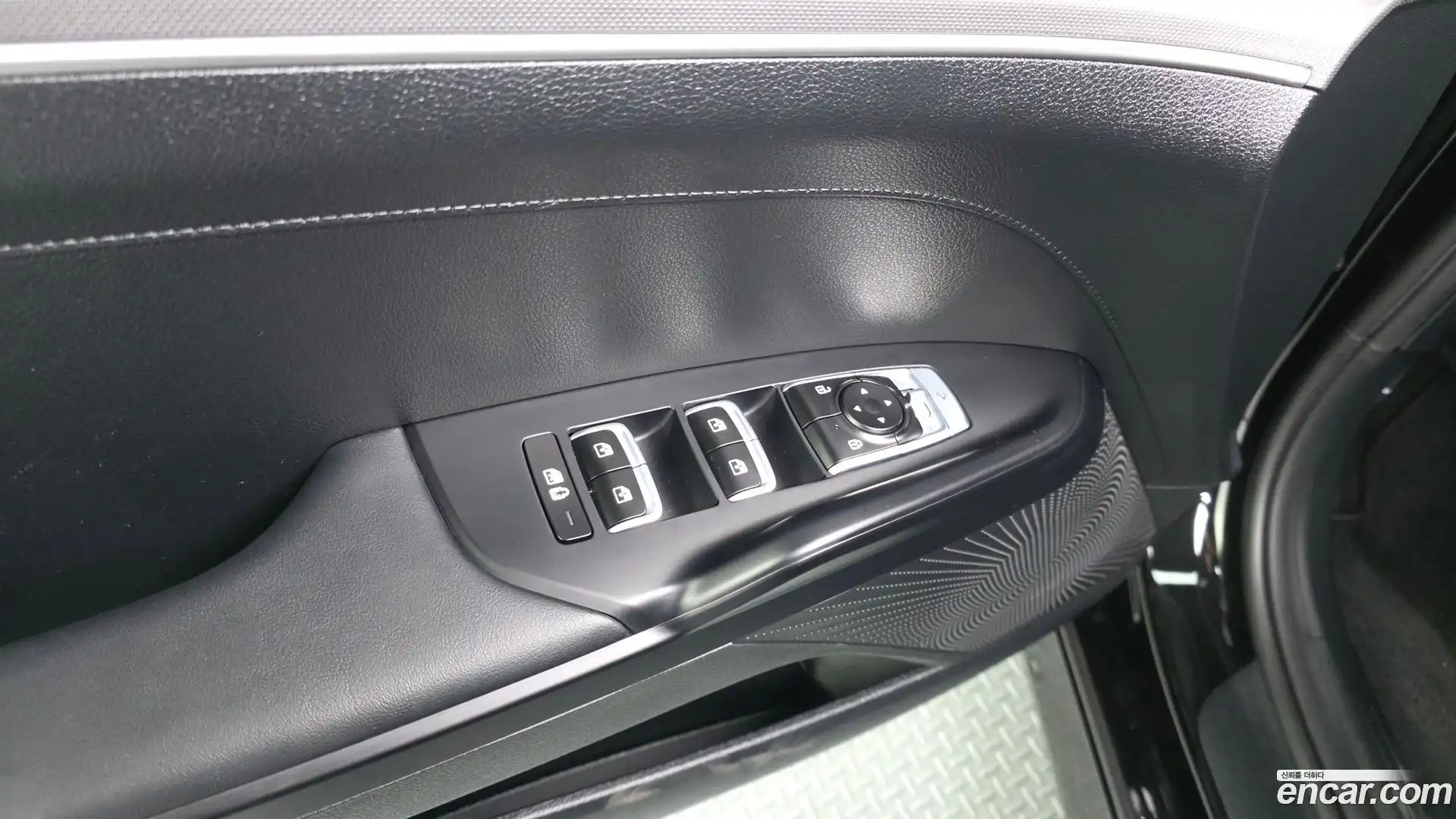 K5 Kia 2023.3-OPTION-043