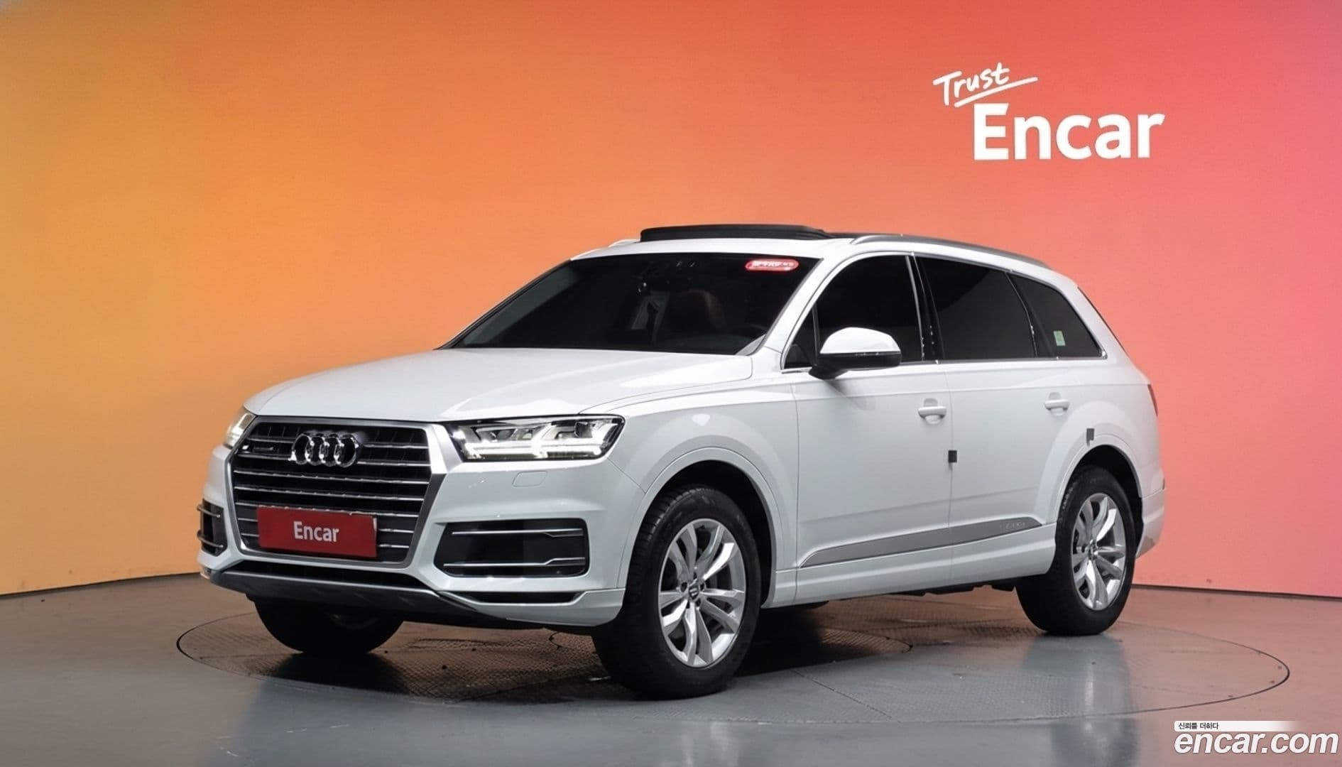 Main__Slider__Photo:Q7 Audi 2019.10-0