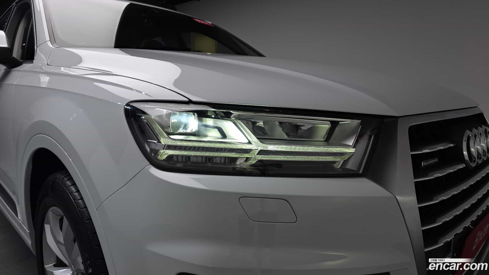 Q7 Audi 2019.10-OUTER-032