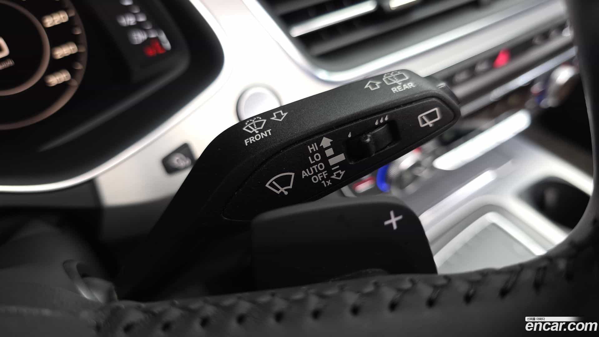 Q7 Audi 2019.10-OPTION-043