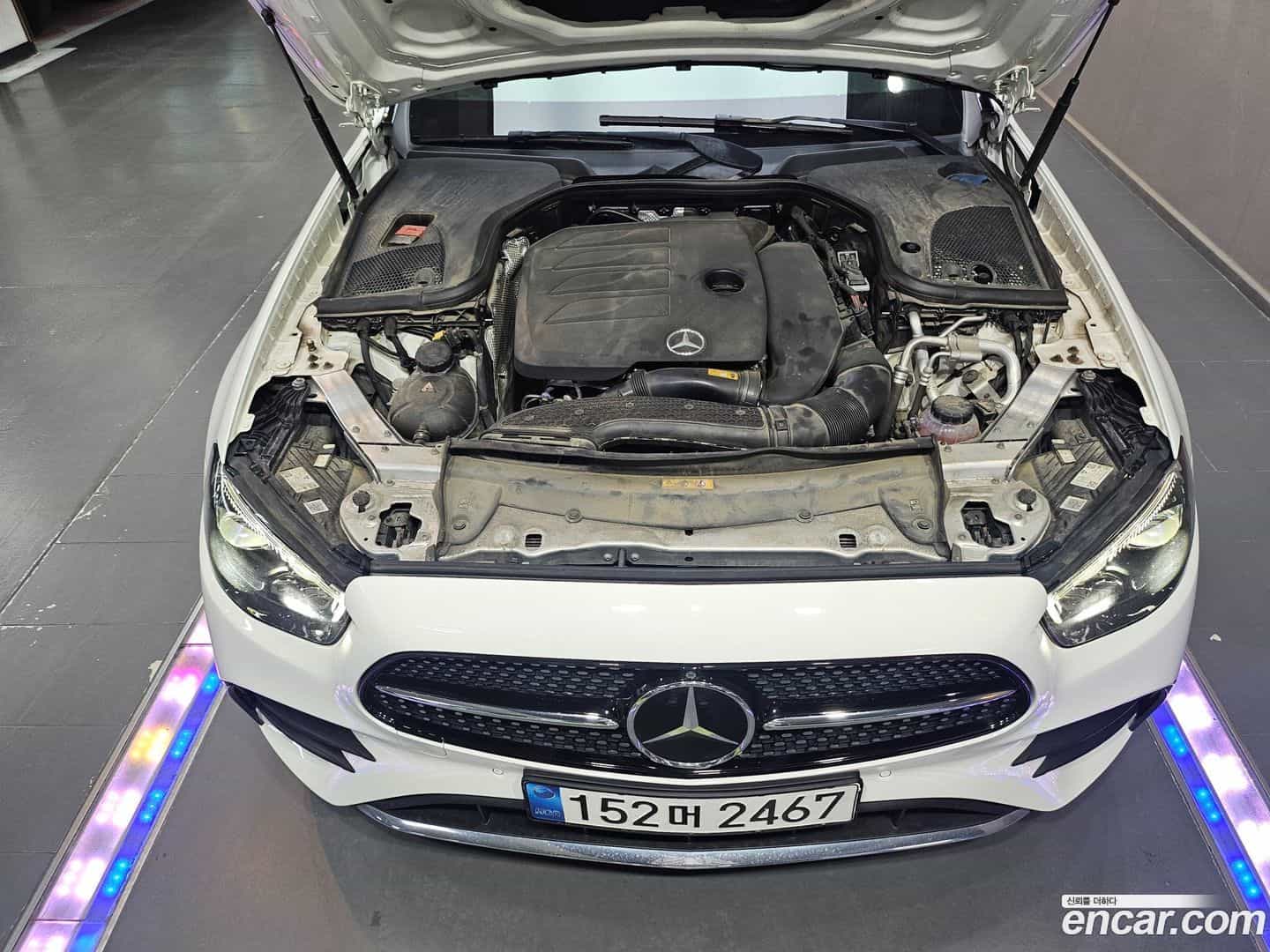 E-Class Mercedes-Benz 2022.2-OUTER-006