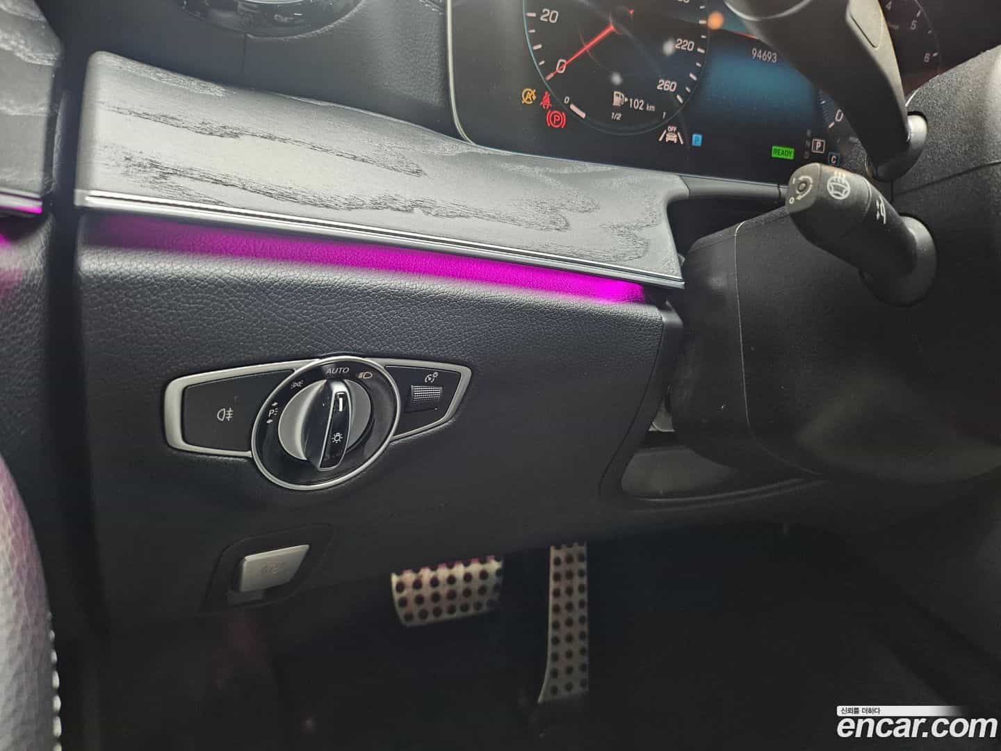 E-Class Mercedes-Benz 2022.2-OPTION-018