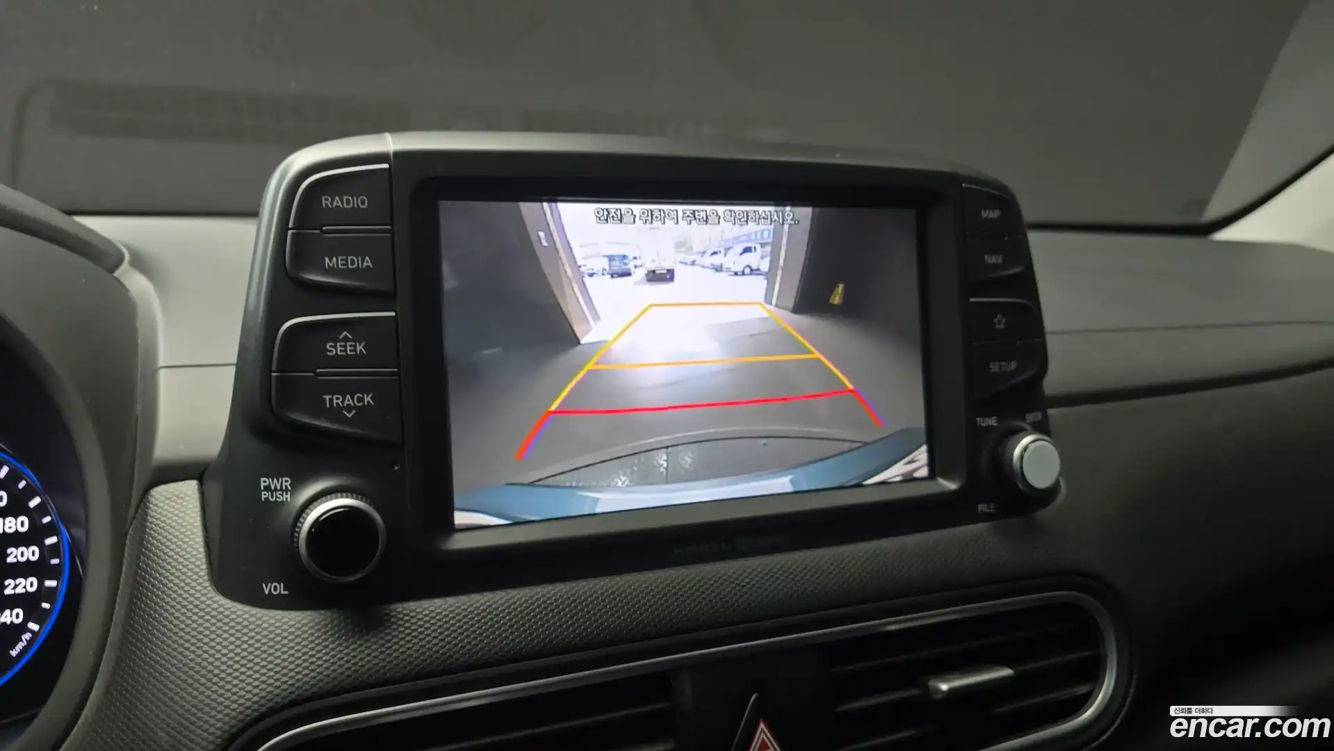 Kona Hyundai 2018.7-OPTION-019