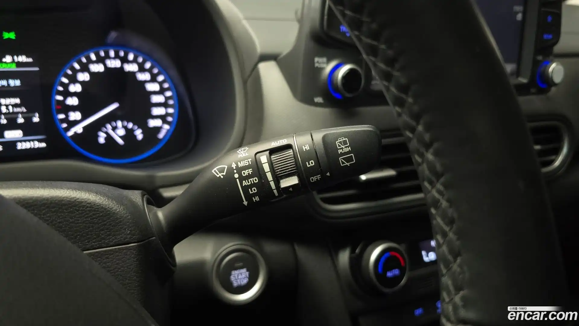 Kona Hyundai 2018.7-OPTION-020