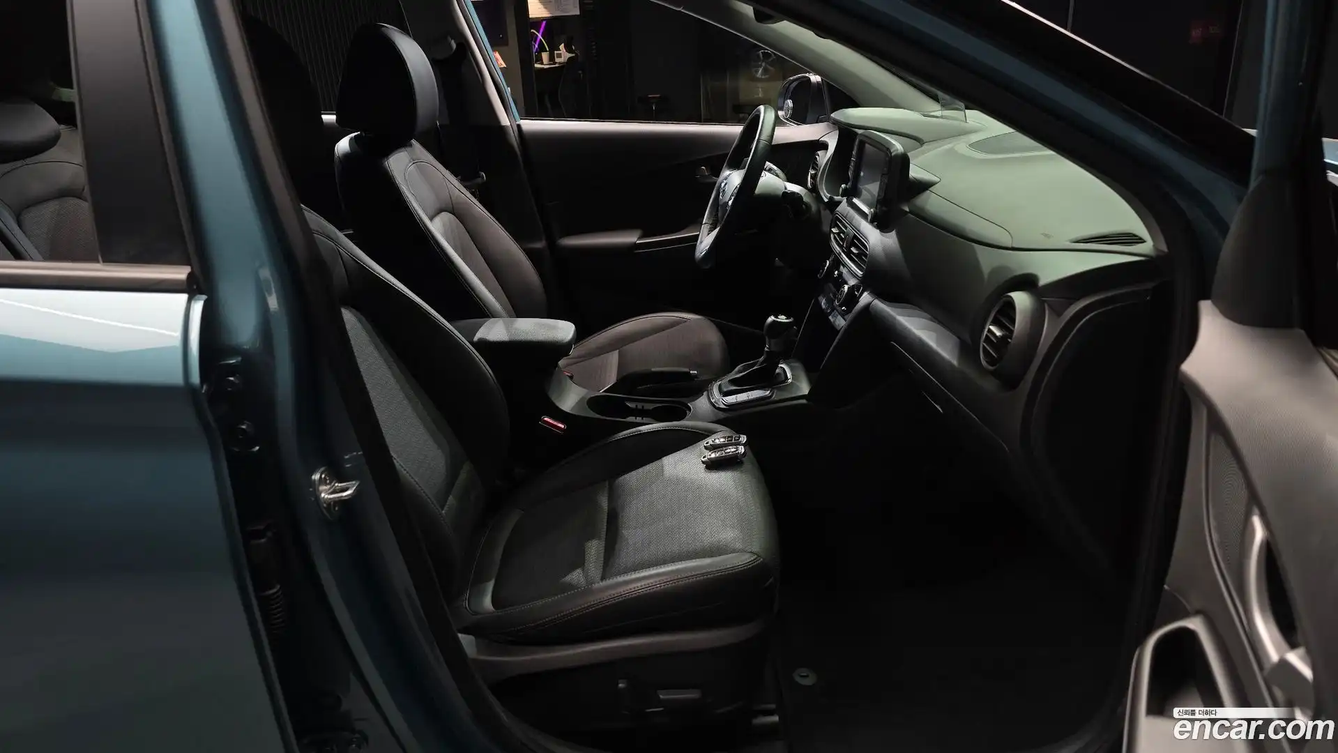 Kona Hyundai 2018.7-INNER-036