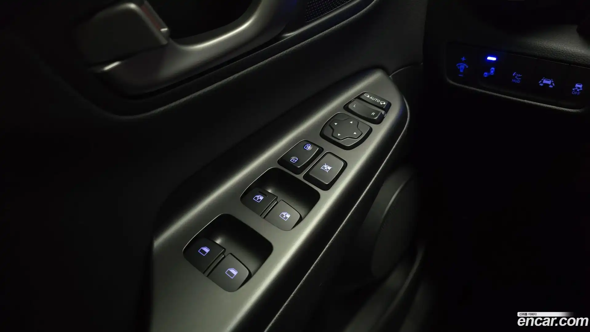 Kona Hyundai 2018.7-OPTION-041