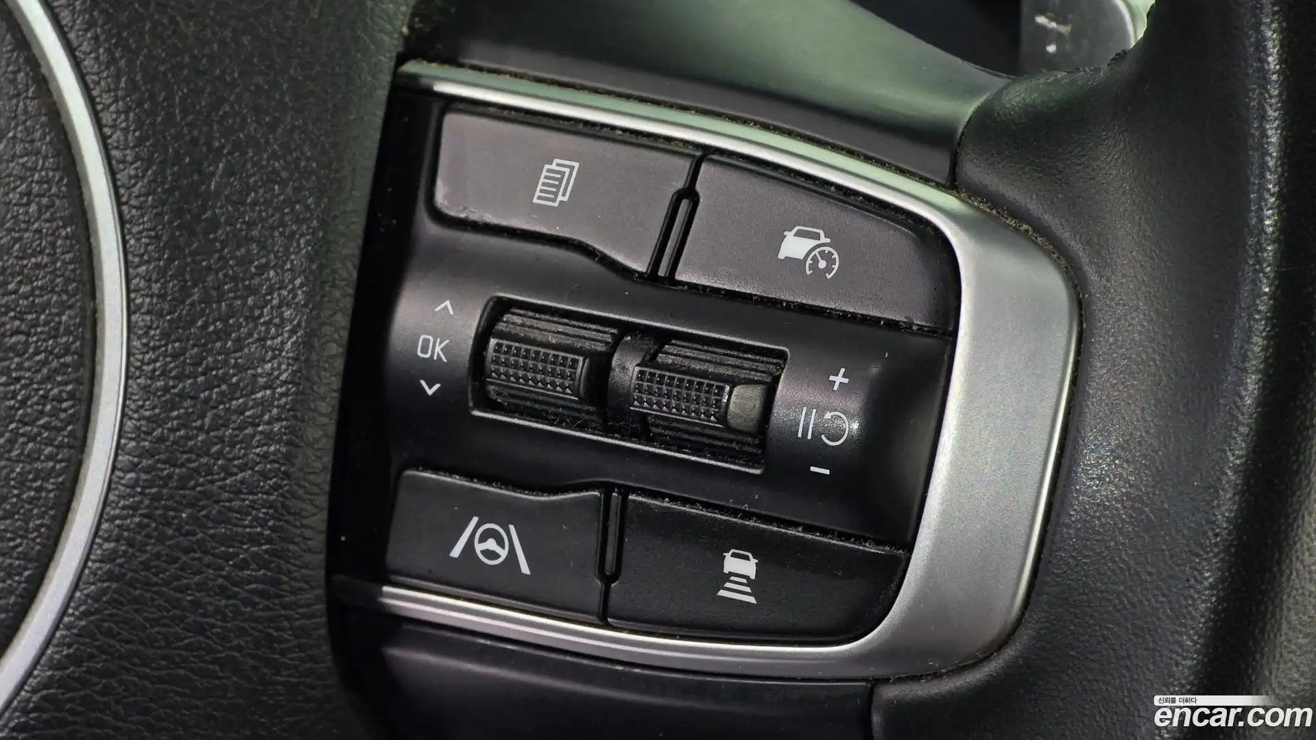 Sportage Kia 2021.9-OPTION-044