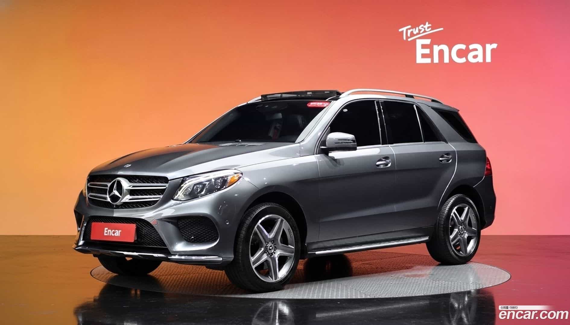 GLE-Class Mercedes-Benz 2018.8-DIAG2-001