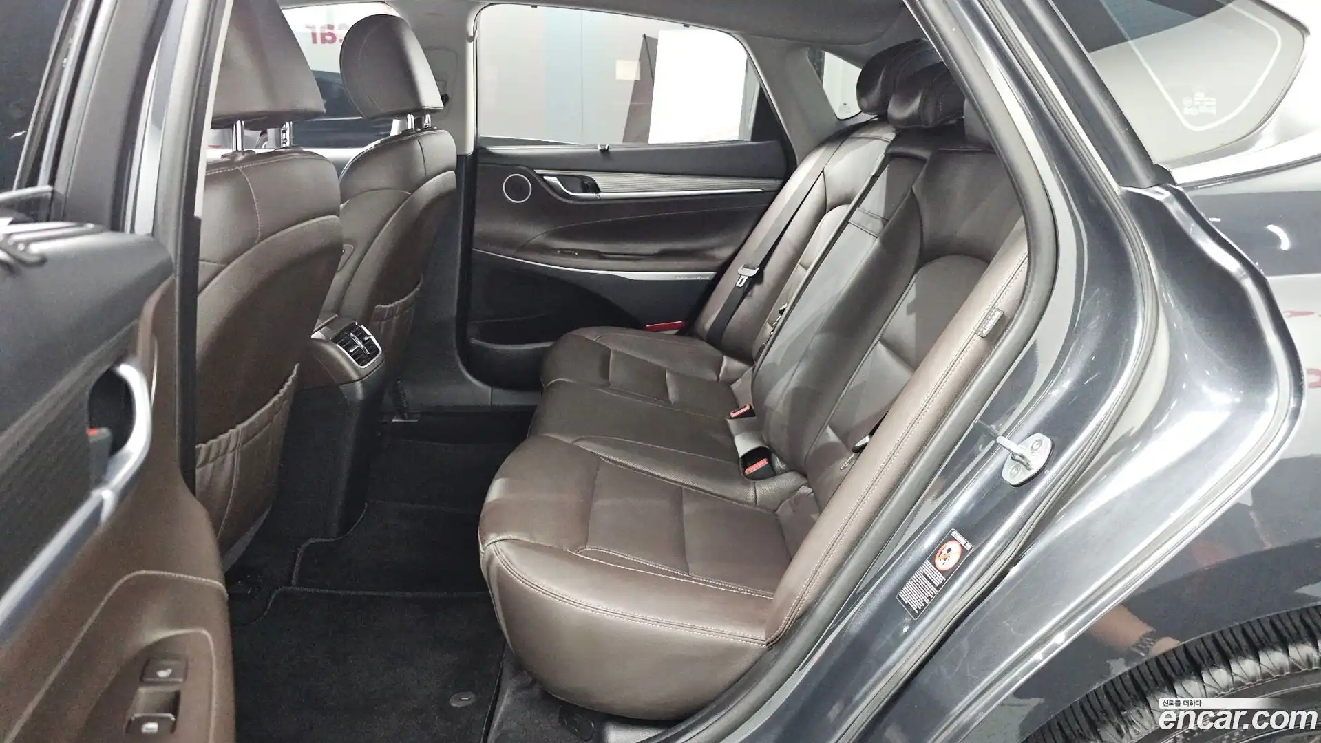 Grandeur Hyundai 2017.0-INNER-036