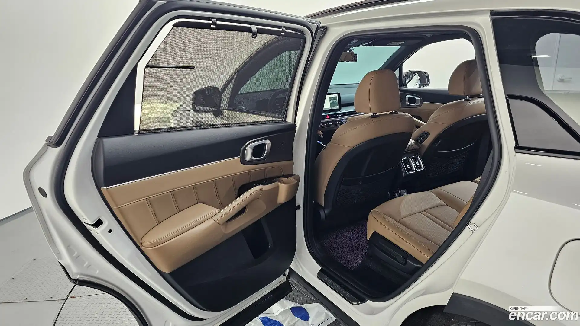 Sorento Kia 2023.10-OPTION-016