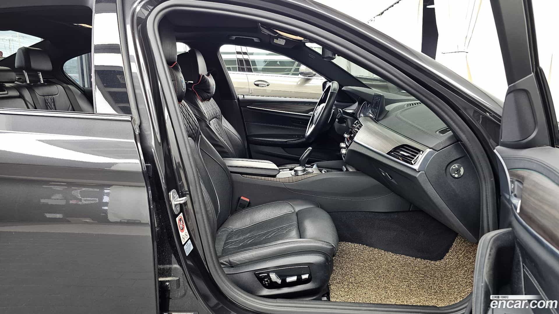 5-Series BMW 2017.8-OPTION-015