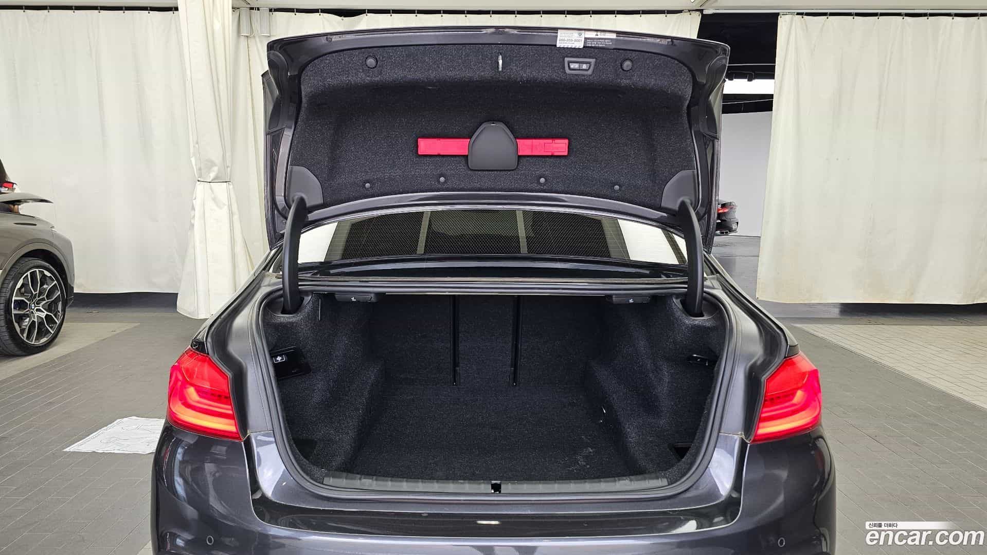 5-Series BMW 2017.8-OPTION-024