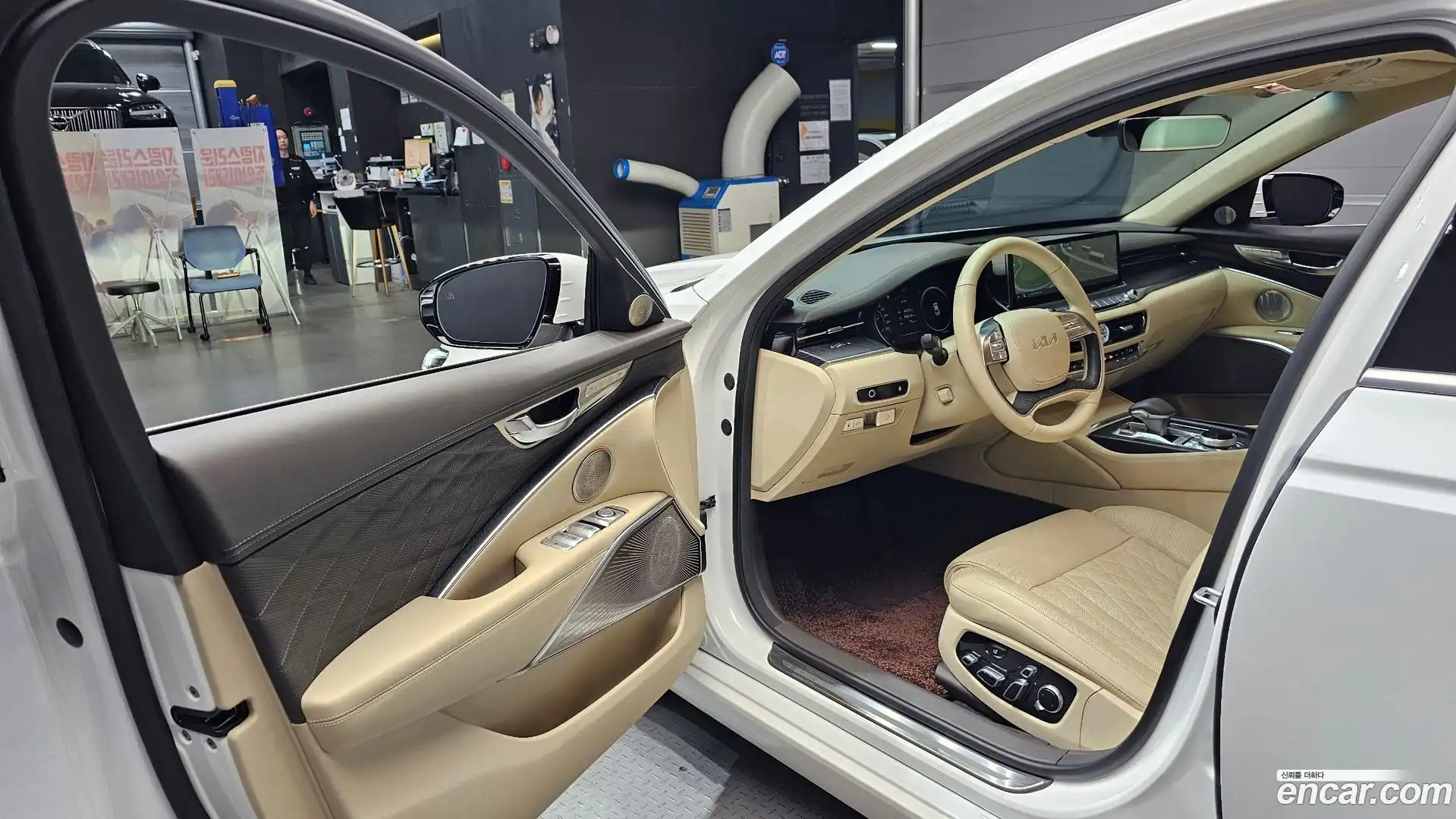 K9 Kia 2022.0-INNER-010