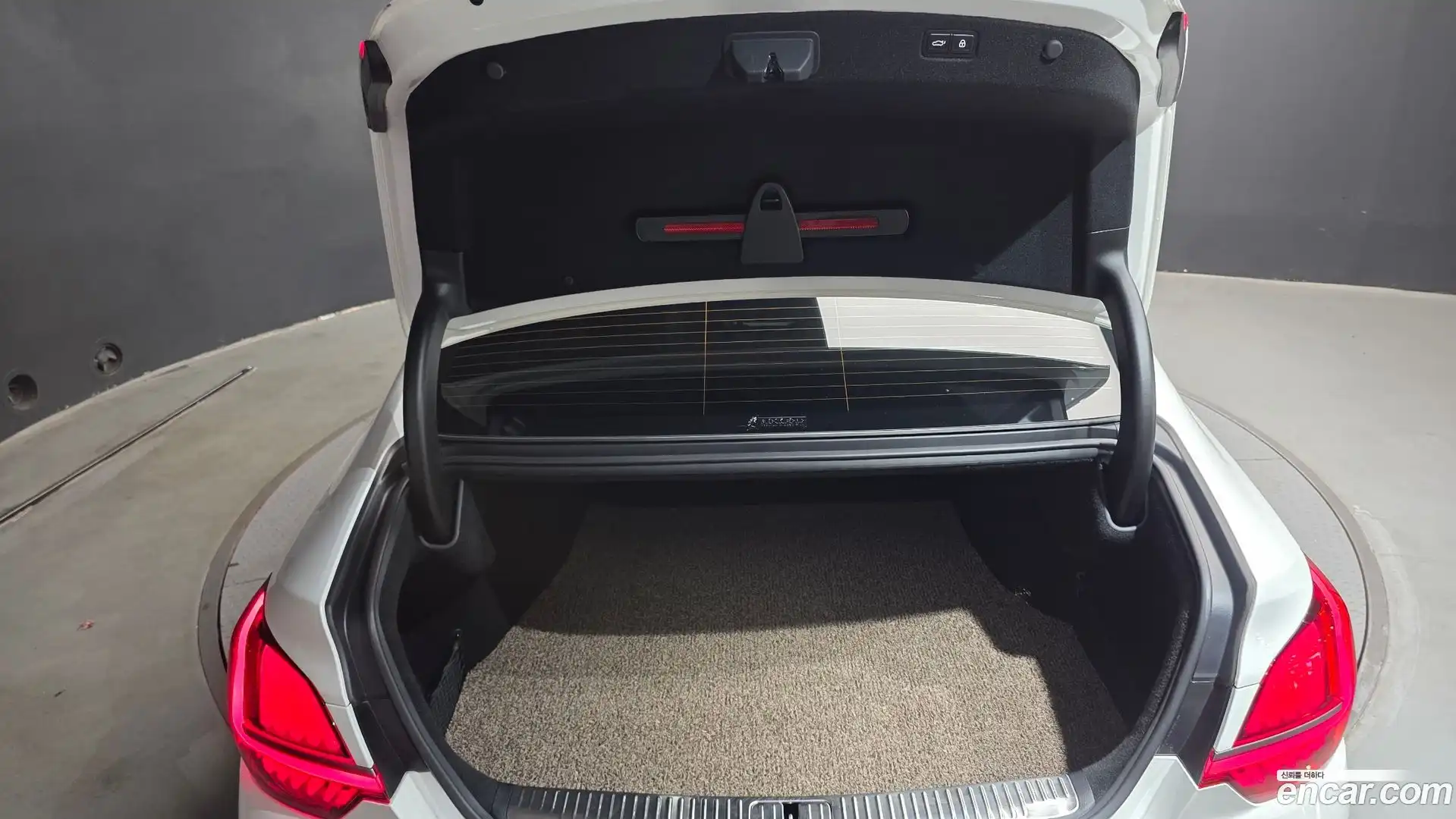 K9 Kia 2022.0-OPTION-047
