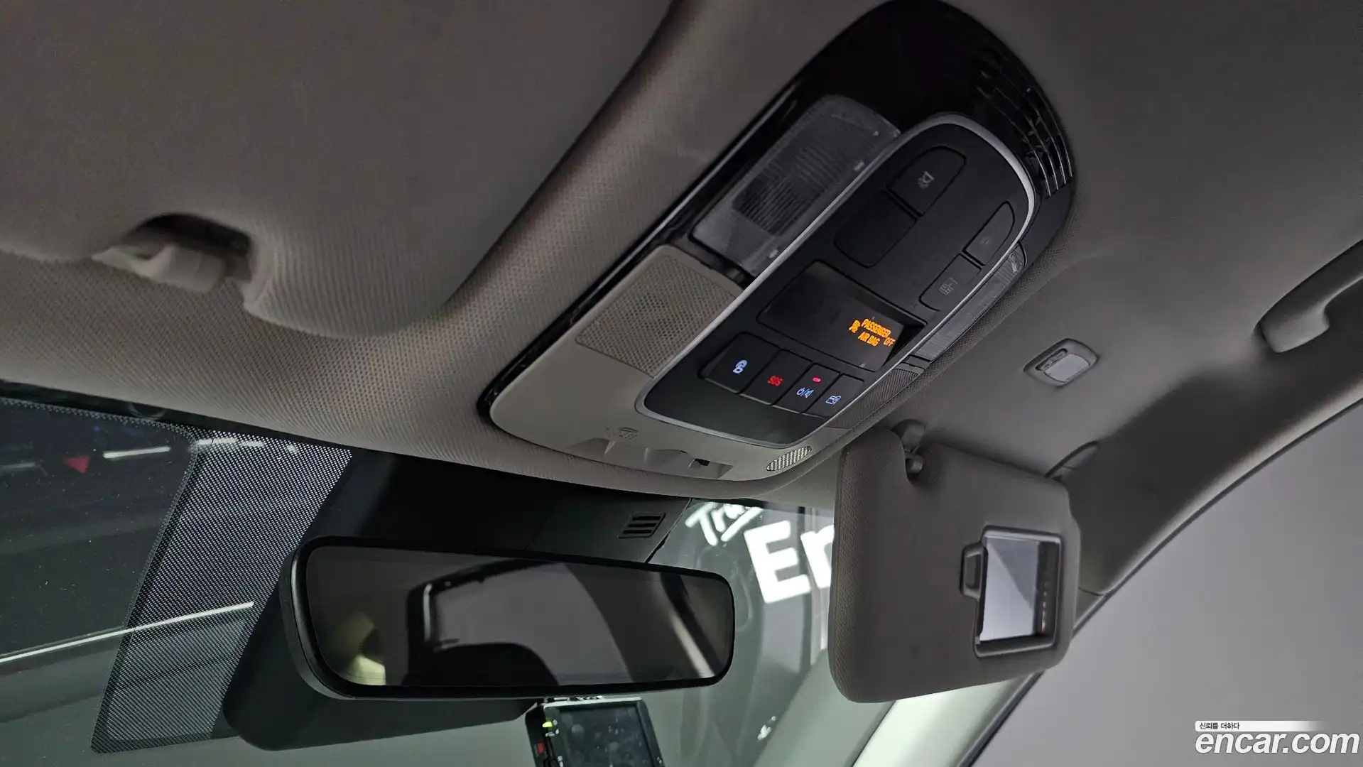 Sonata Hyundai 2019.10-OPTION-023