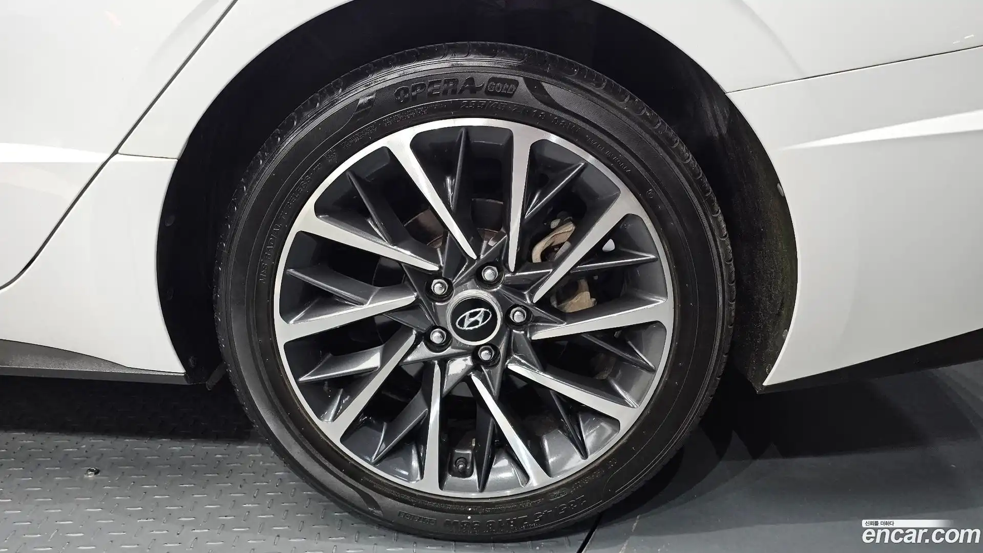 Sonata Hyundai 2019.10-OUTER-031