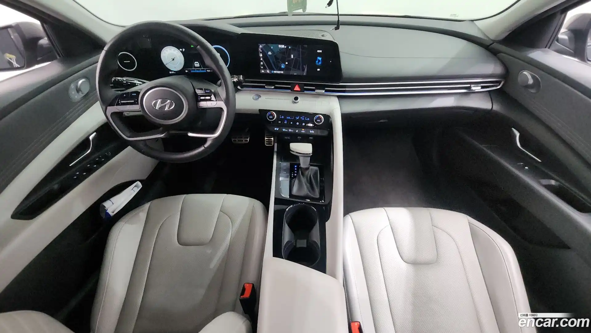 AVANTE Hyundai 2020.11-INNER-007