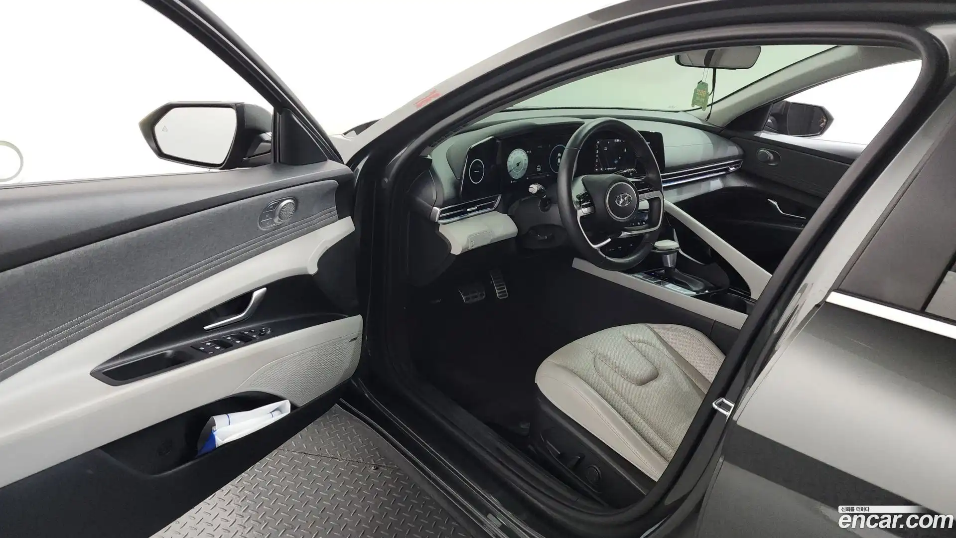 AVANTE Hyundai 2020.11-INNER-010