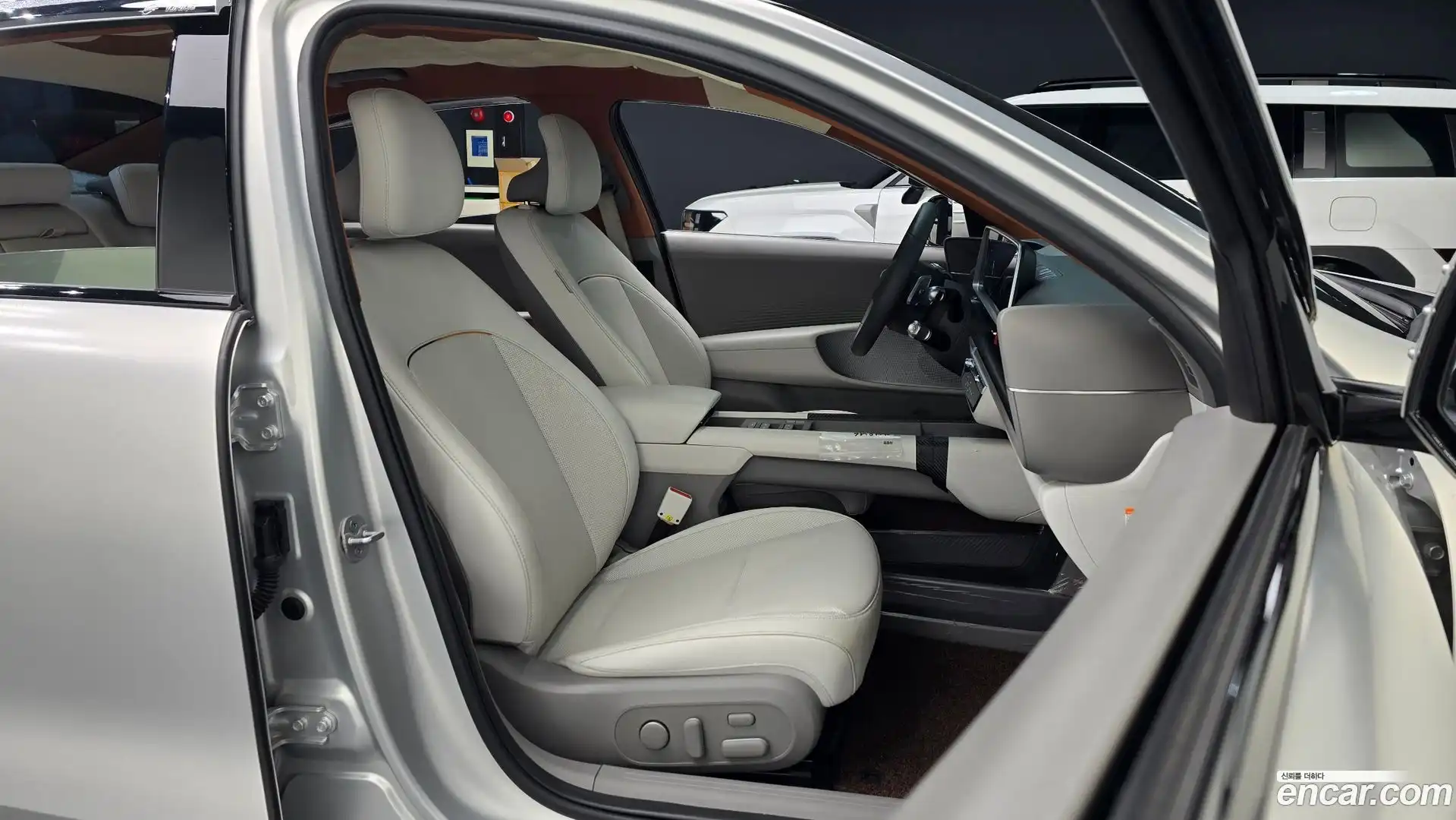 Ioniq6 Hyundai 2025.4-INNER-010