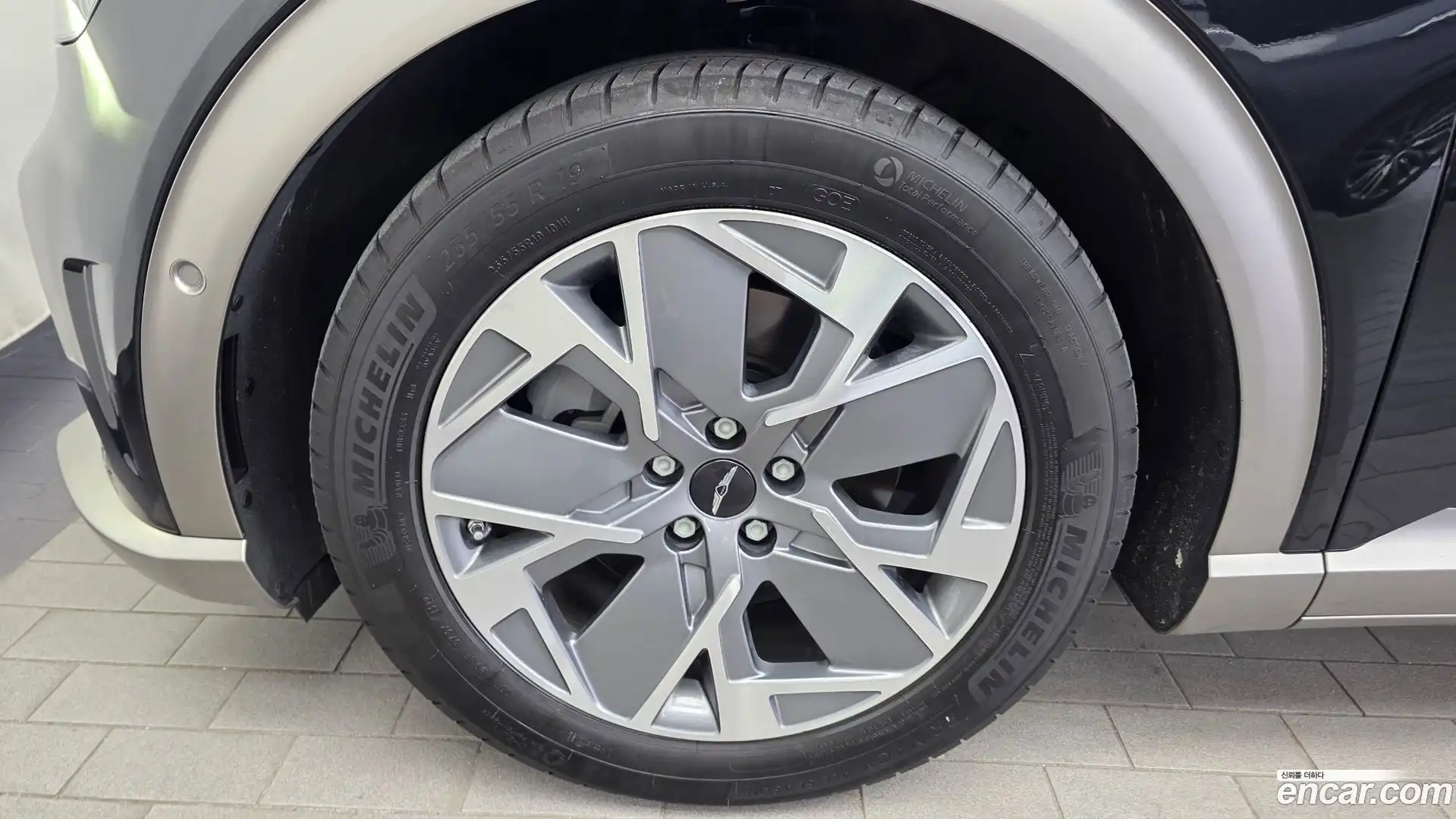 GV60 Genesis 2022.6-OUTER-005