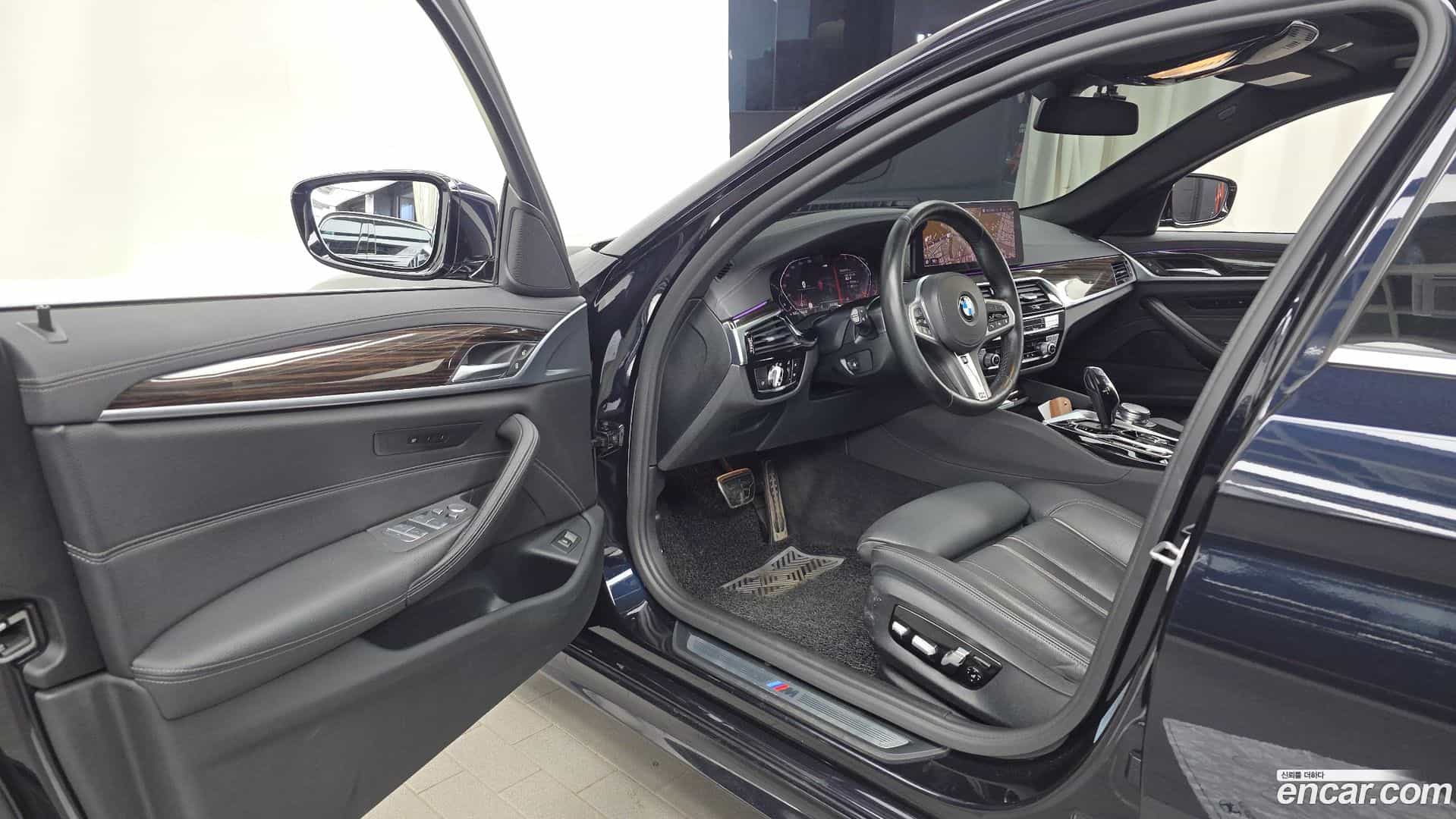 5-Series BMW 2020.11-INNER-010