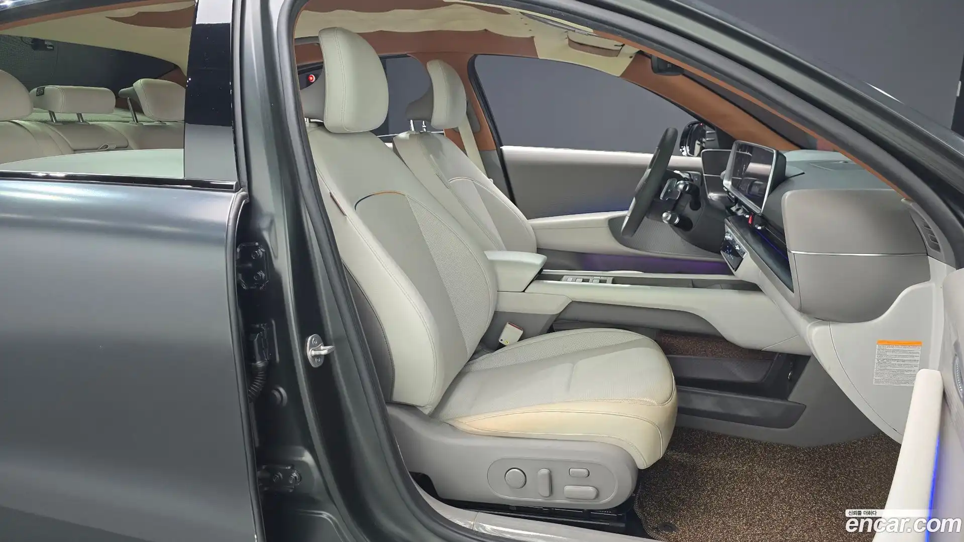 Ioniq6 Hyundai 2023.11-INNER-036