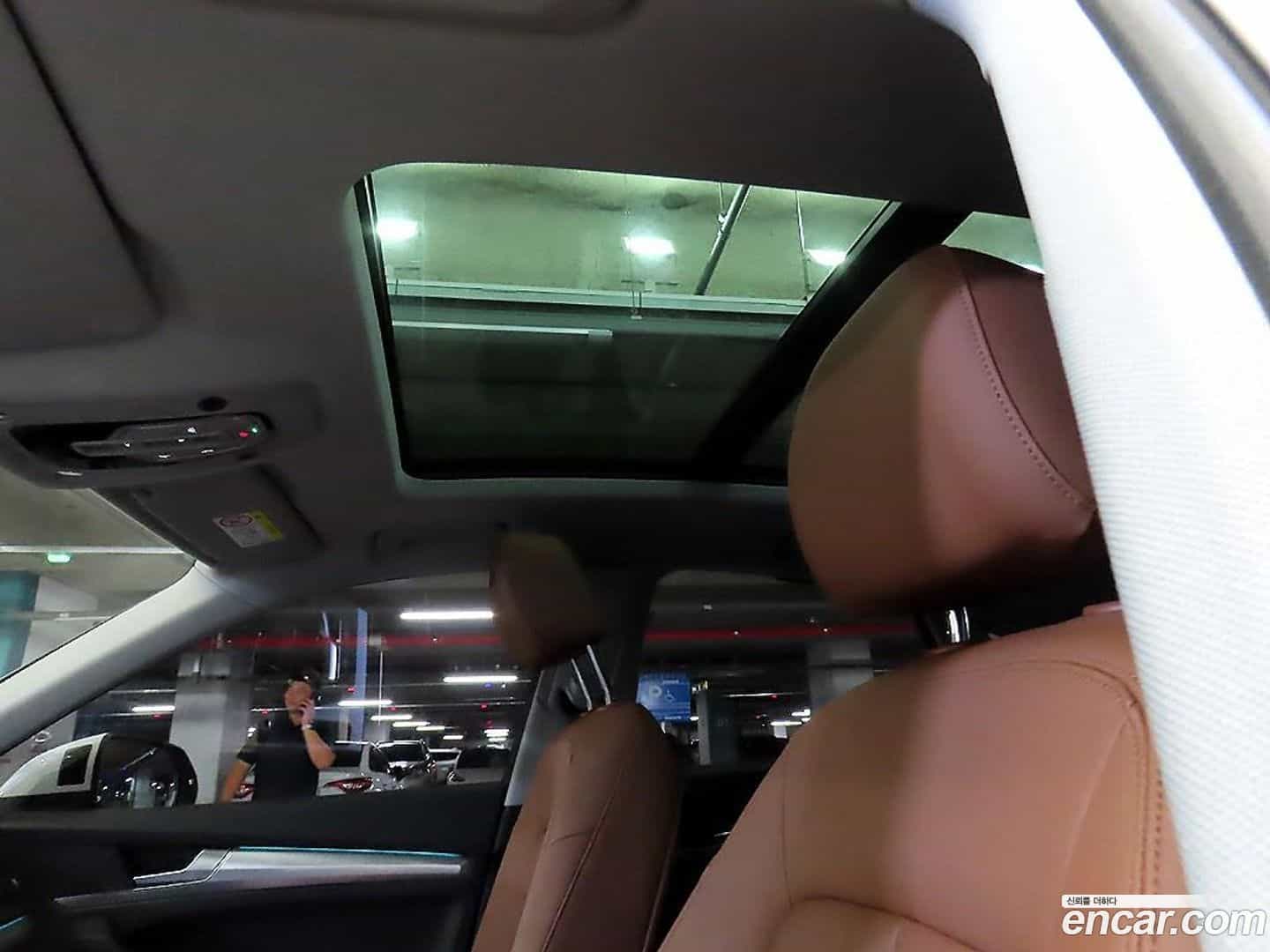 Q5 Audi 2023.11-OPTION-019