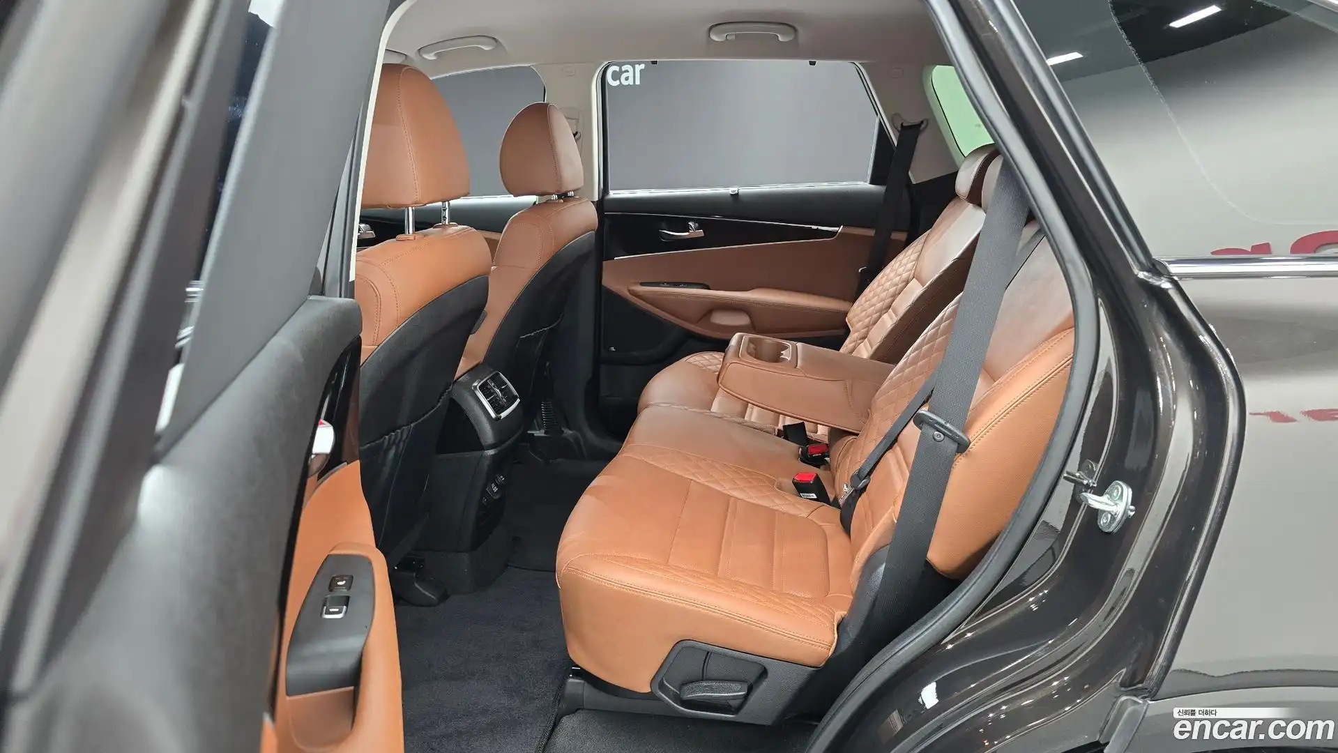 Sorento Kia 2018.4-OPTION-016