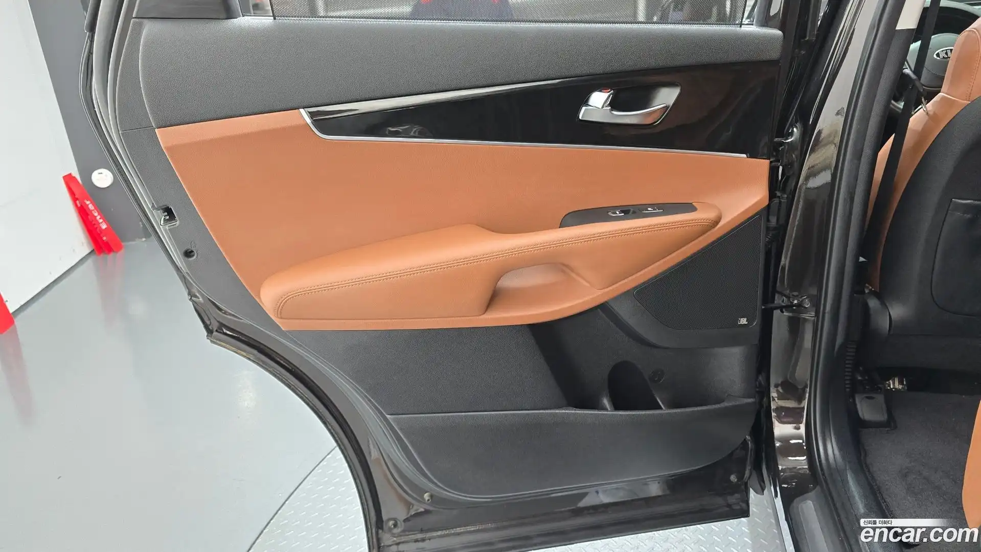 Sorento Kia 2018.4-INNER-035
