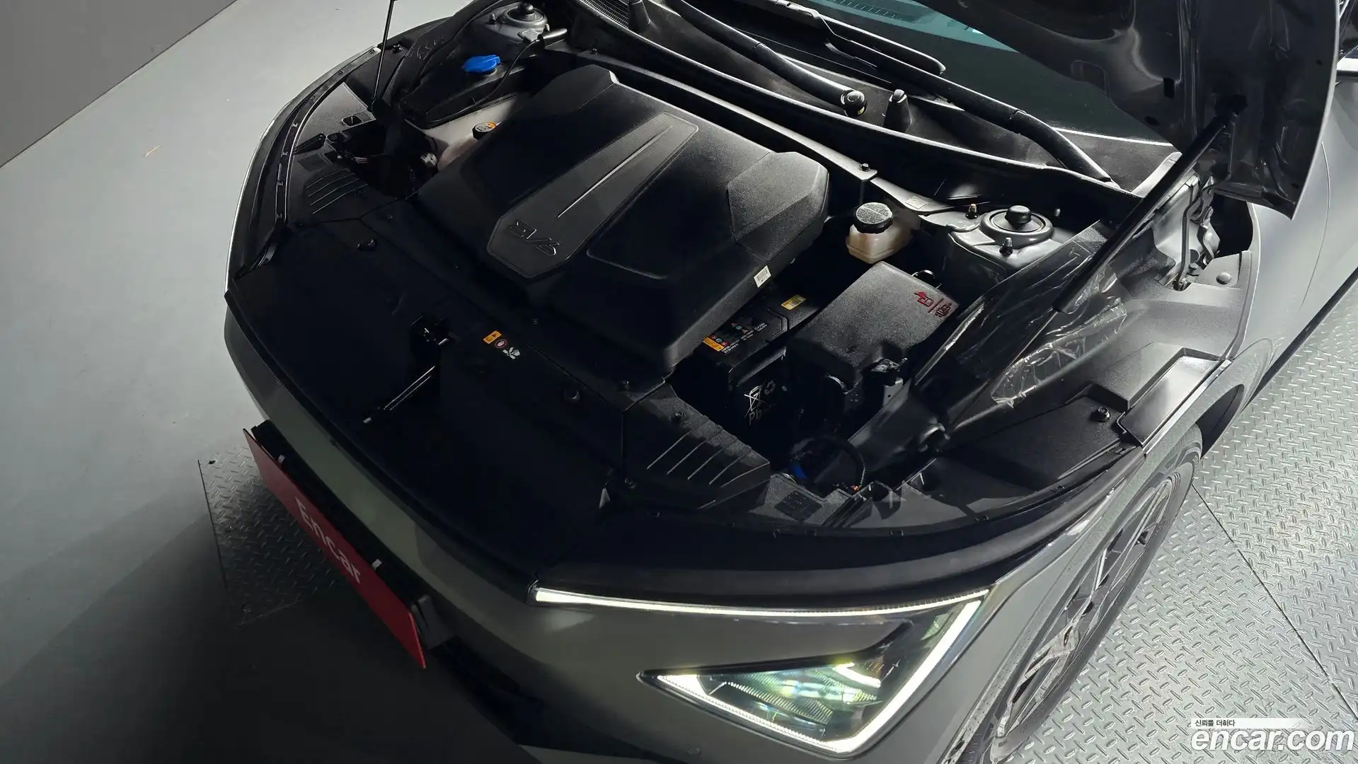 EV6 Kia 2025.4-OUTER-006