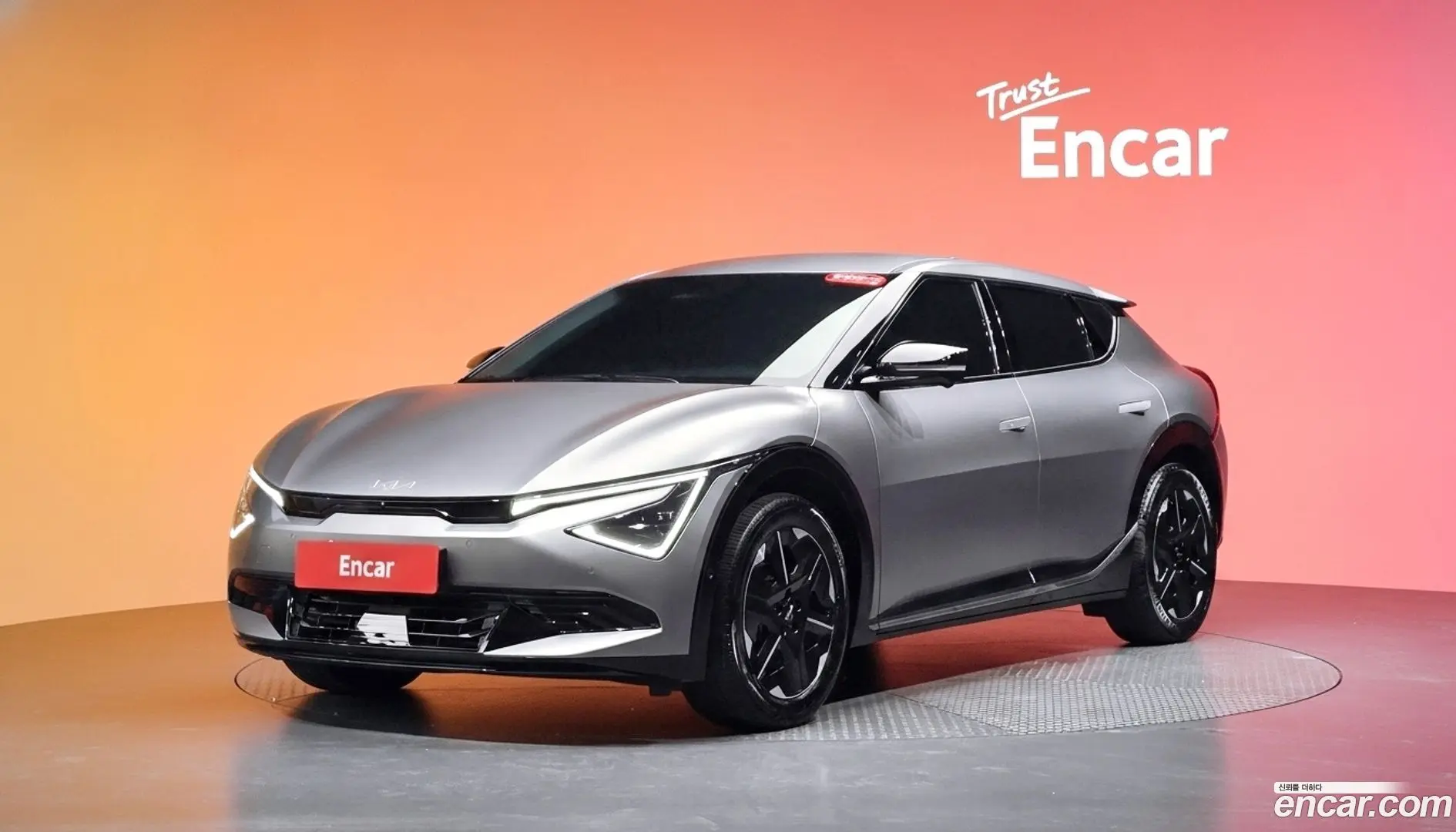 Main__Slider__Photo:EV6 Kia 2025.4-0