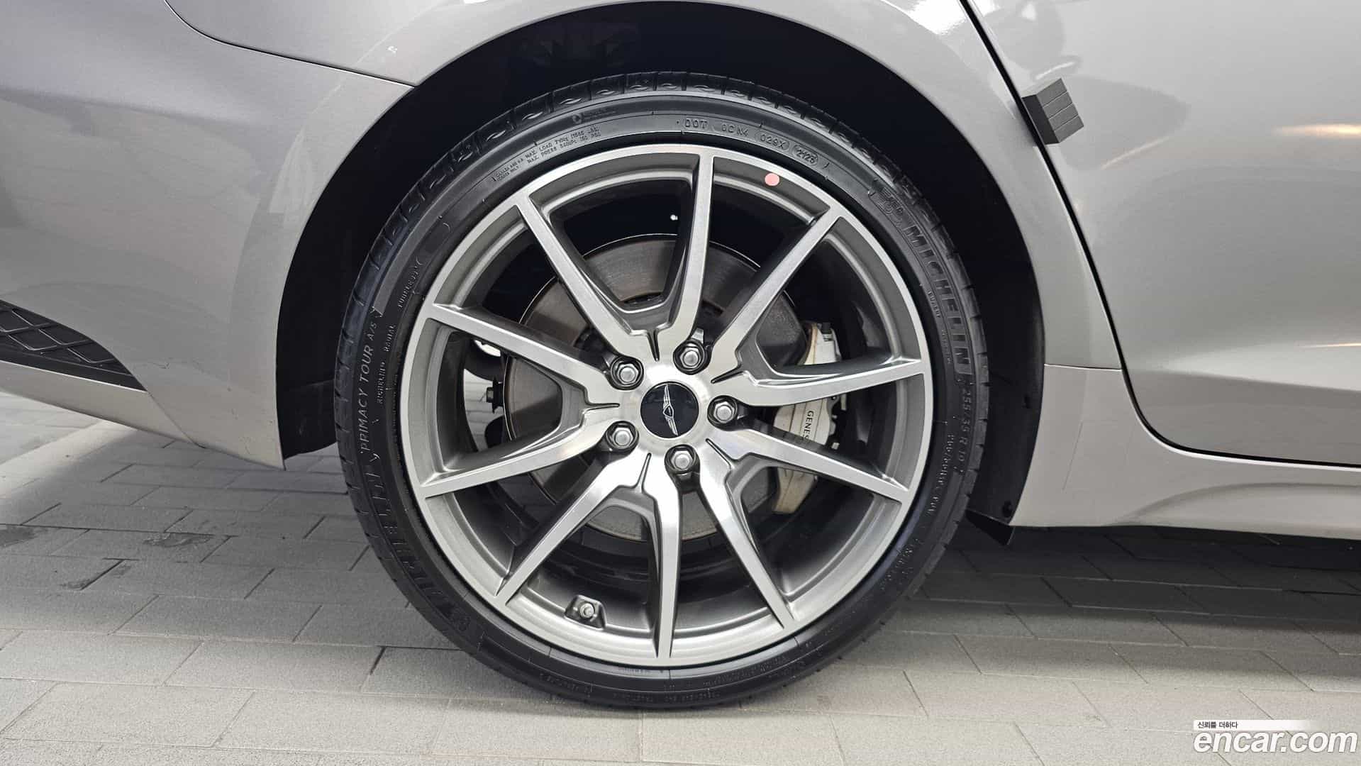 G70 Genesis 2023.6-OUTER-005