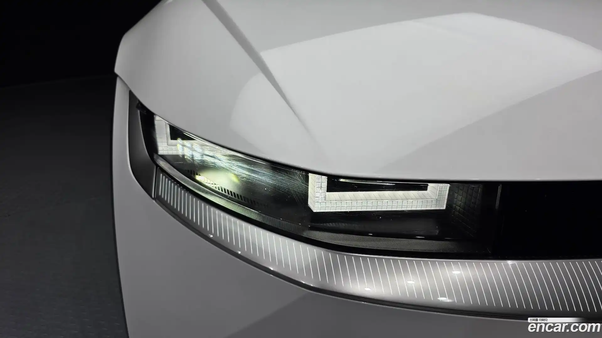 Ioniq5 Hyundai 2022.2-OUTER-032