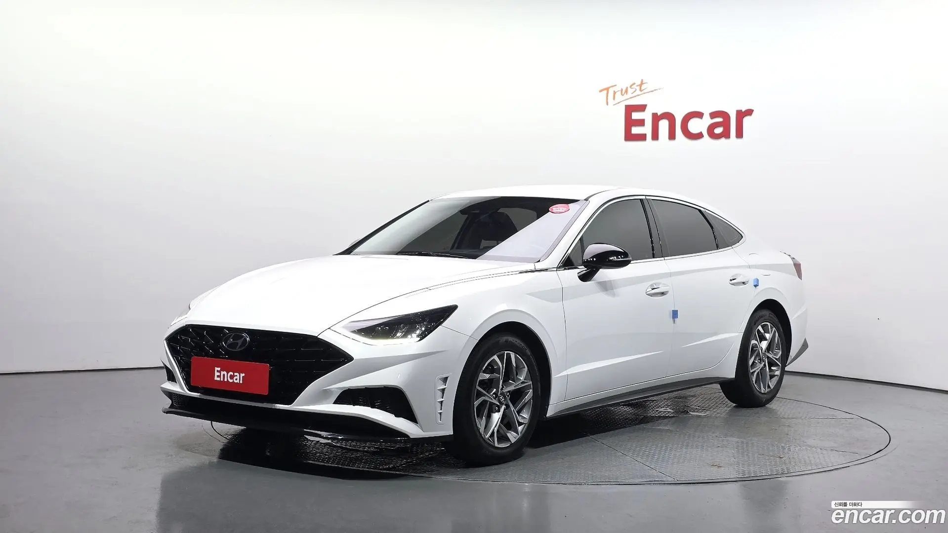 Main__Slider__Photo:Sonata Hyundai 2022.6-0