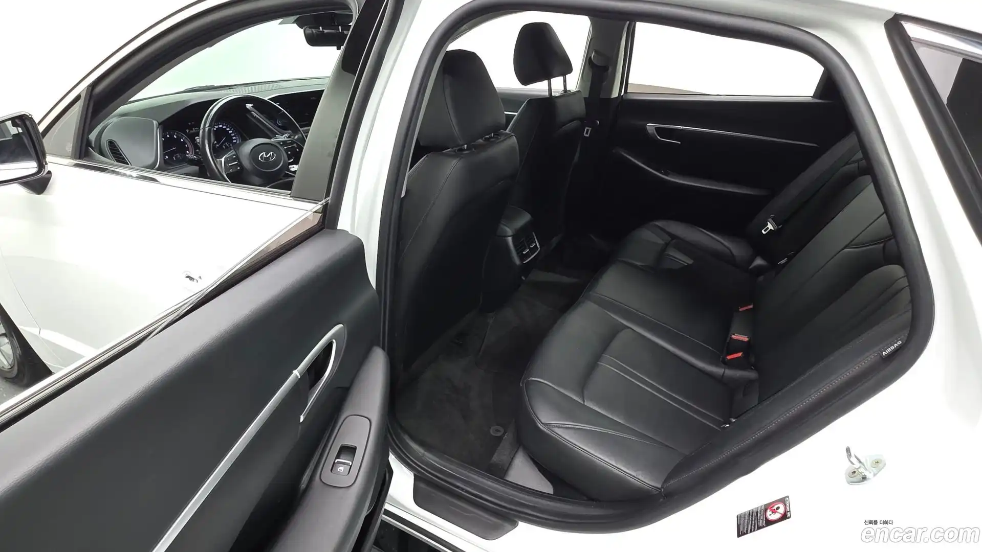 Sonata Hyundai 2022.6-OPTION-015