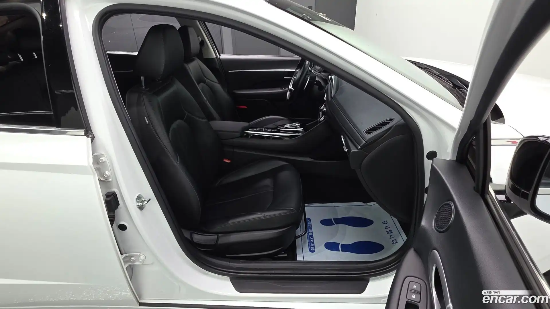 Sonata Hyundai 2022.6-OPTION-016