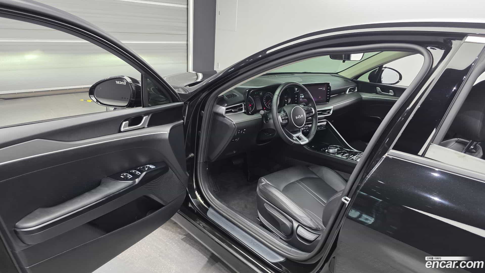 K5 Kia 2023.0-INNER-010