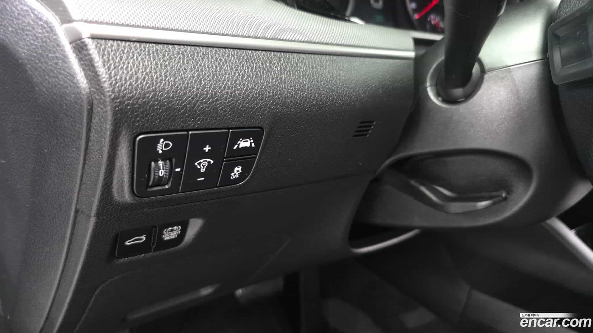 K5 Kia 2023.0-OPTION-018