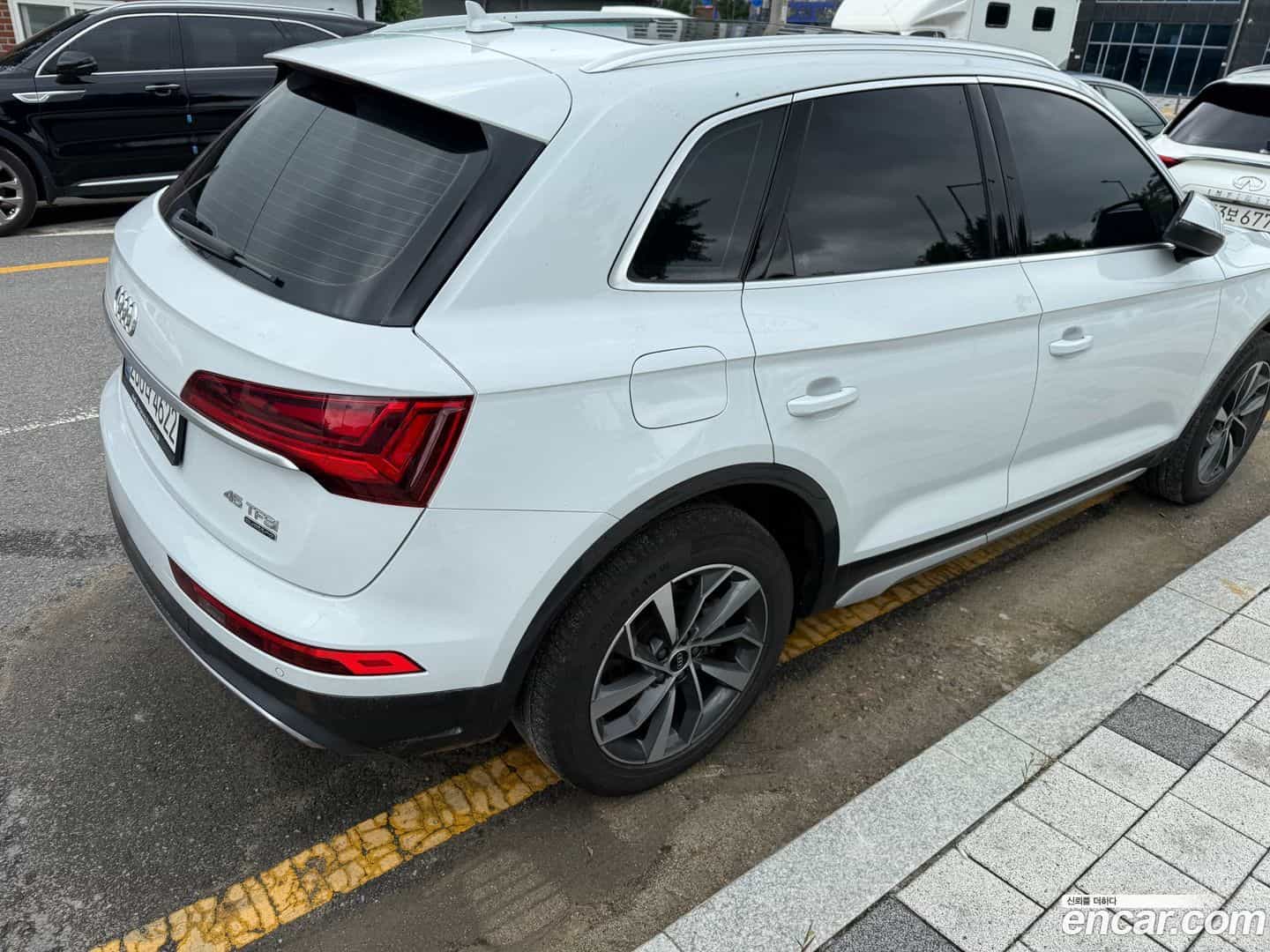 Q5 Audi 2023.11-OUTER-005