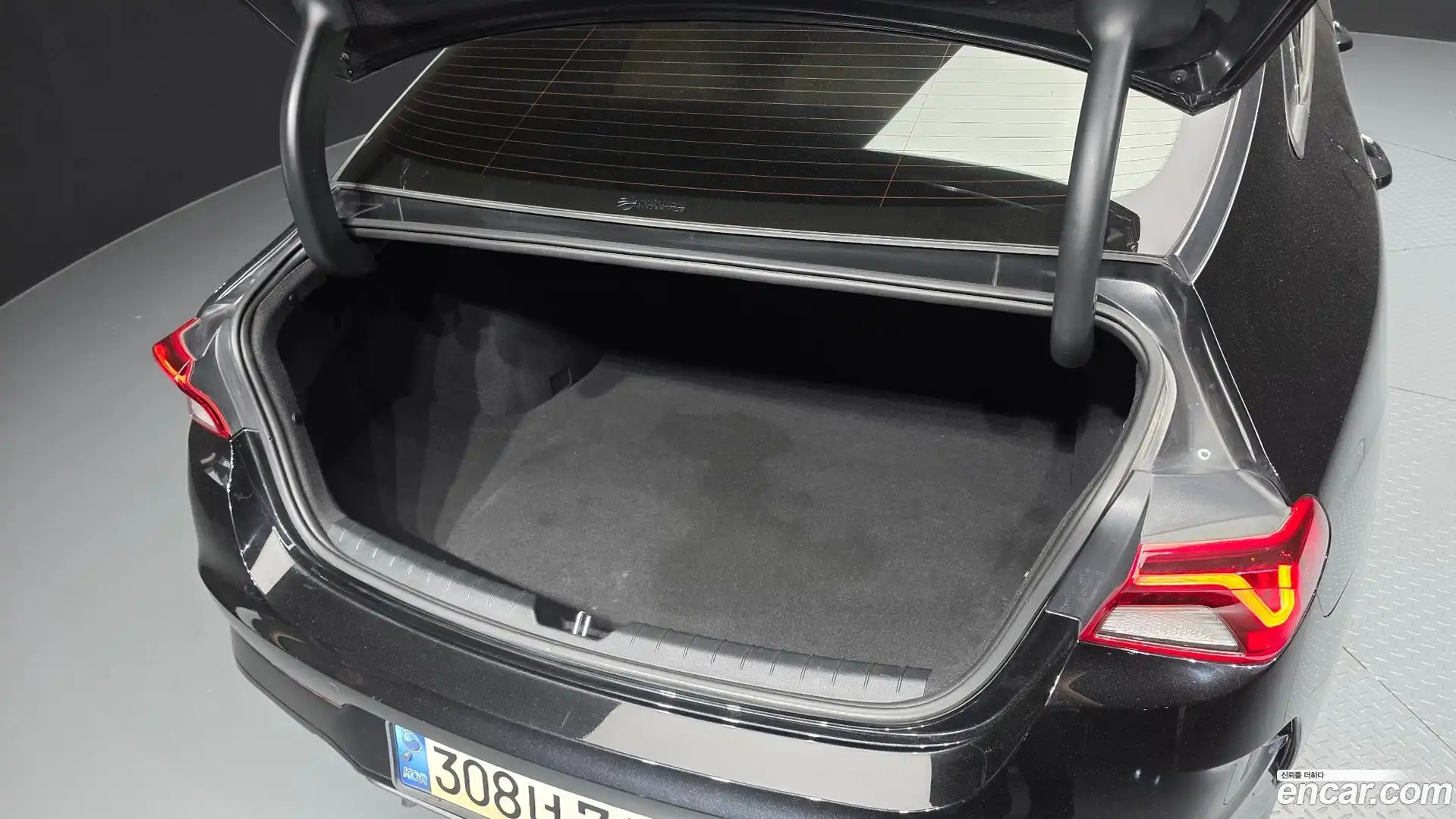 K5 Kia 2021.2-OPTION-043