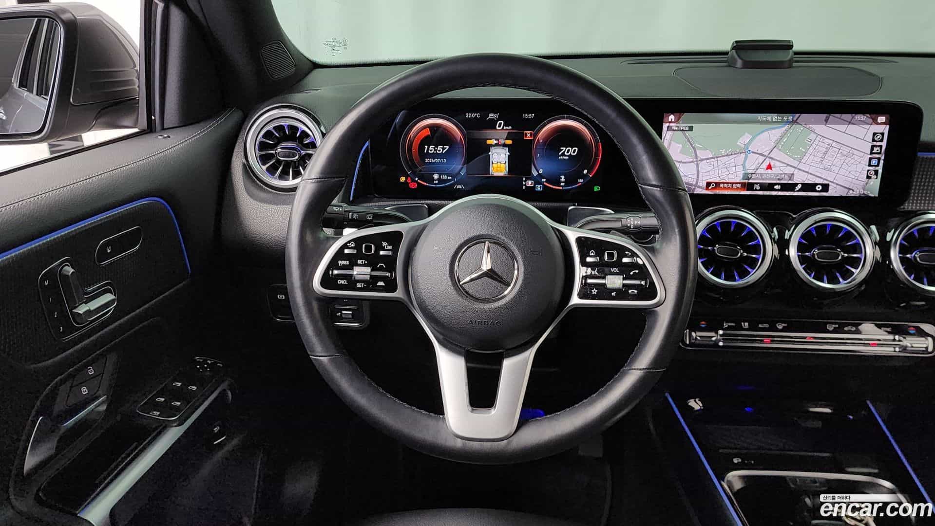 GLB-Class Mercedes-Benz 2021.7-OPTION-017